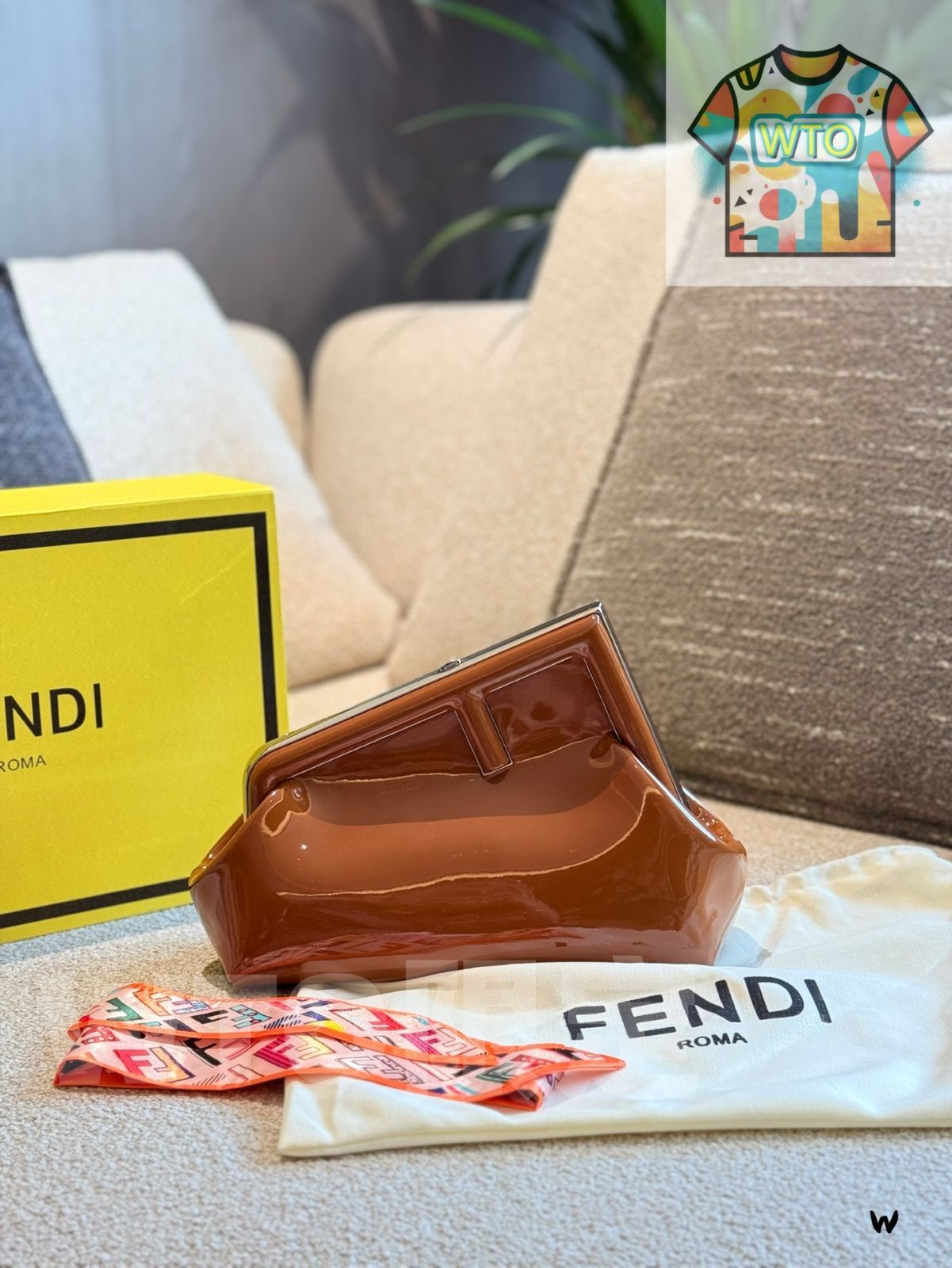 WTO通販 FENDI First Midi ～ファースト ミディ ミュール レザーバッグ～-WTO輸入-XES35
