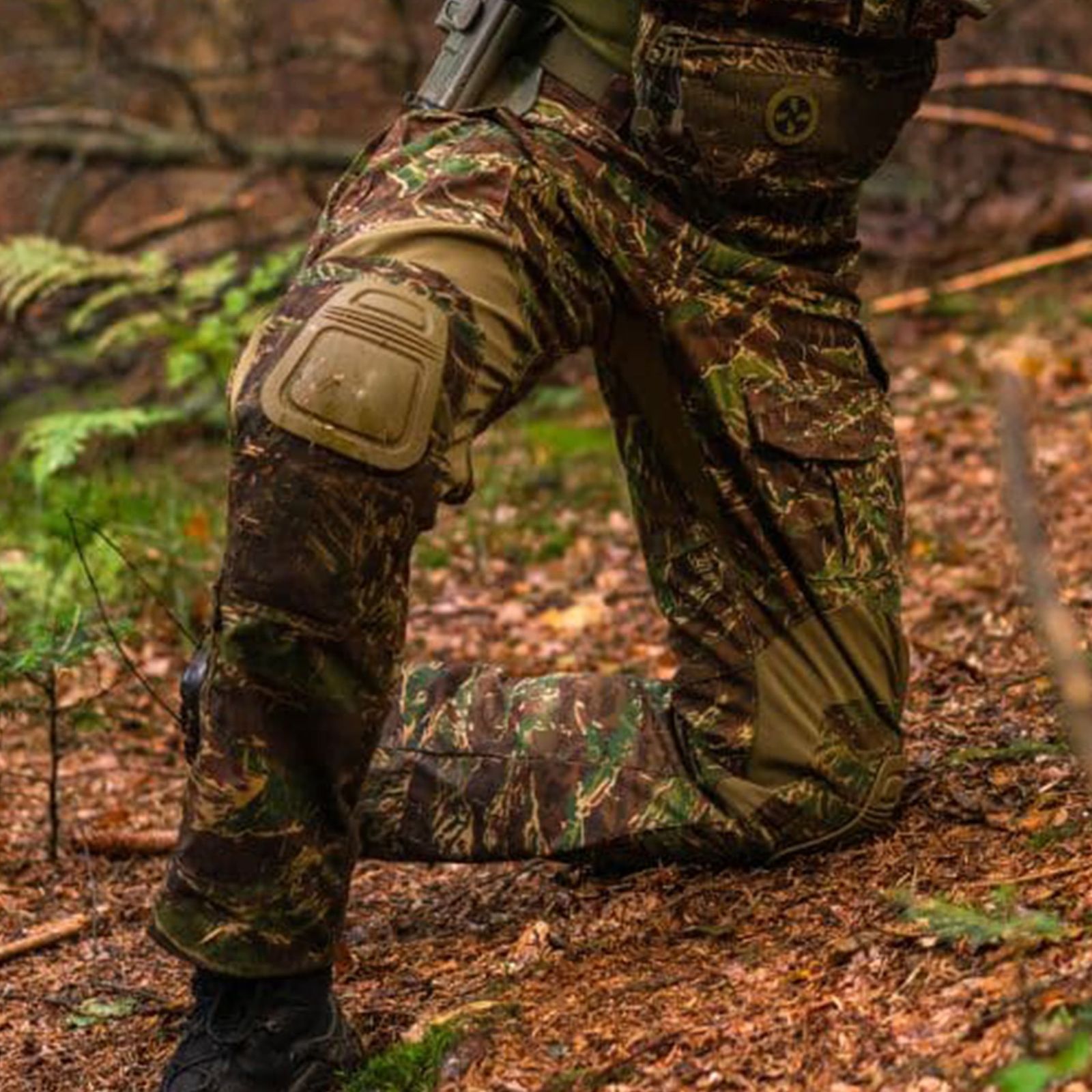 品質保証！ NOVRITSCH コンバットパンツ ASU Combat Pants U42 クロイツオッター ラージ 優美な