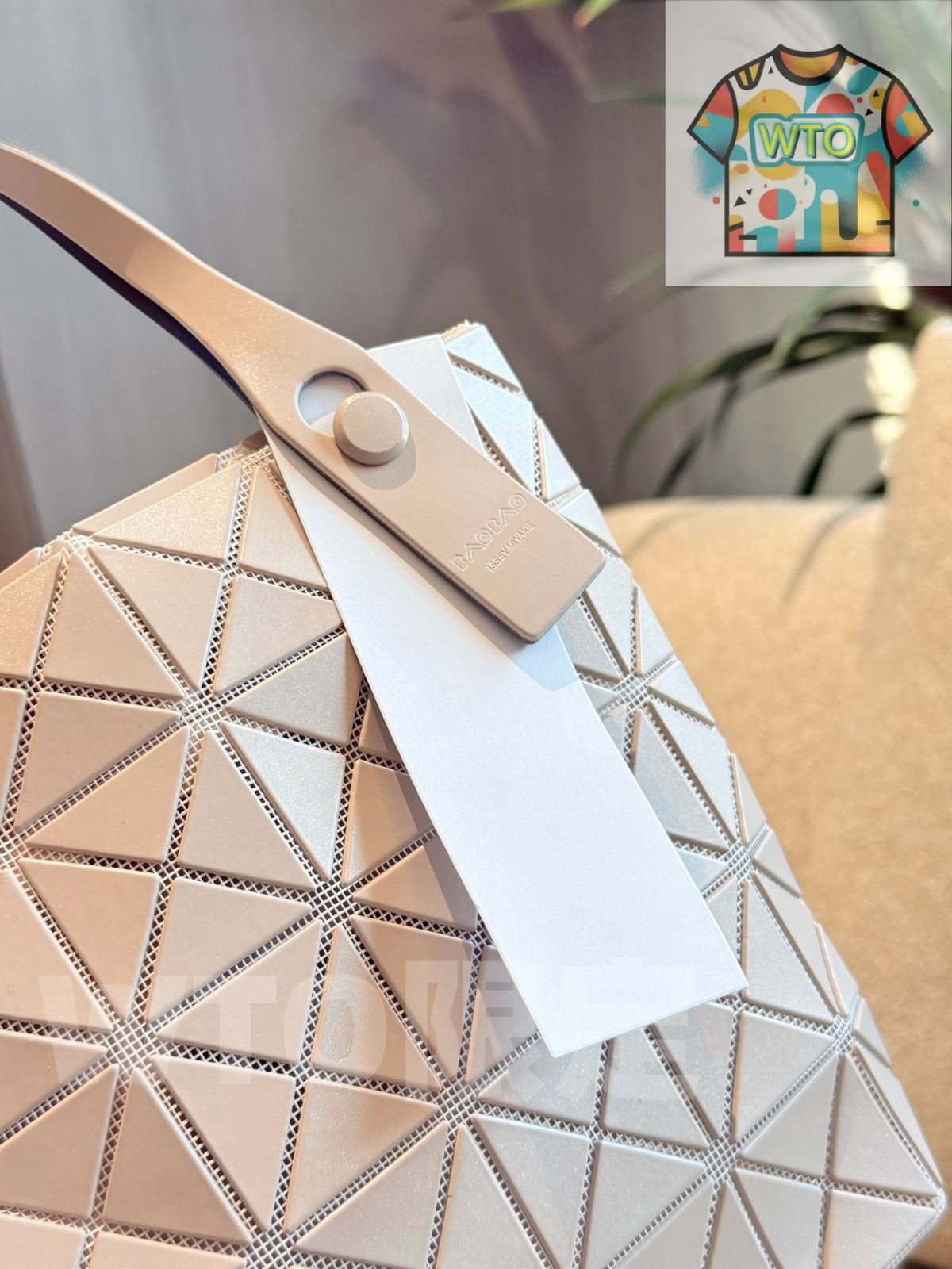 WTO通販 三宅一生四月 ミニキューブ ～ISSEY MIYAKE APRIL LIMITED MINI CUBE～-WTO輸入-SOR71