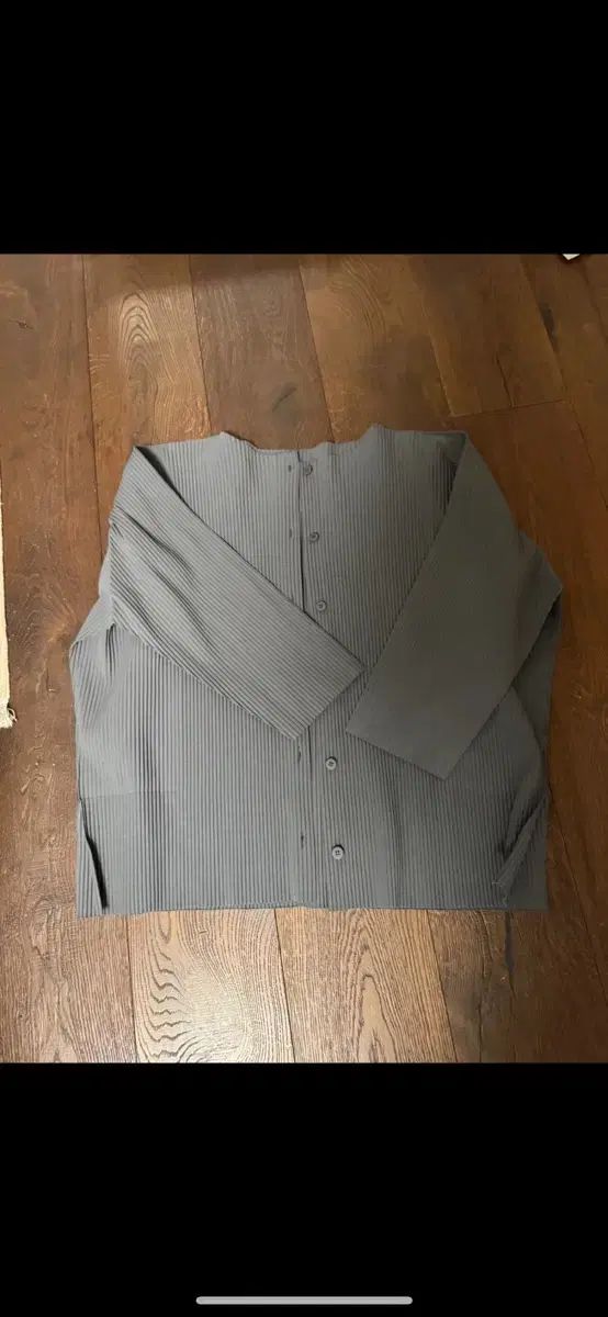 イッセイミヤケme プリーツ カーディガン