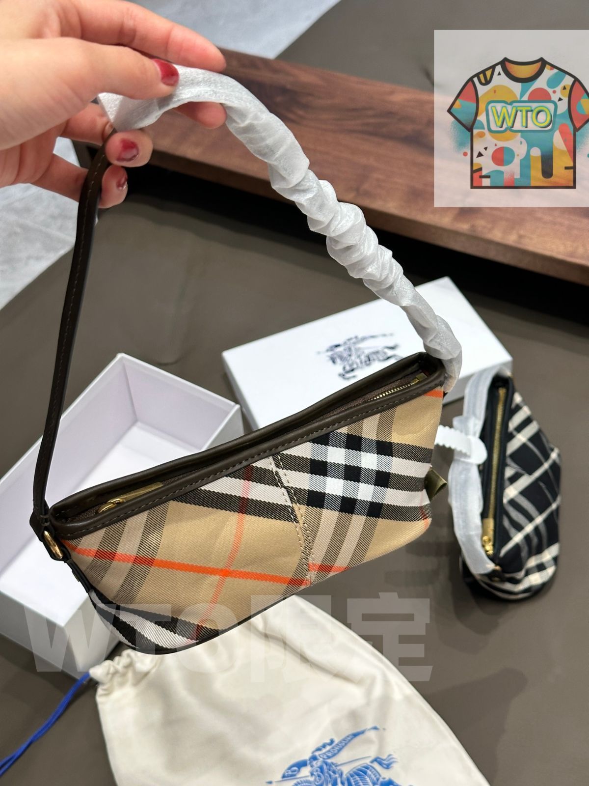 WTO通販 Burberry バーバリー 新款格子模様ジャカードミニアームバッグ 格子模様ジャカード-WTO輸入-FFE81