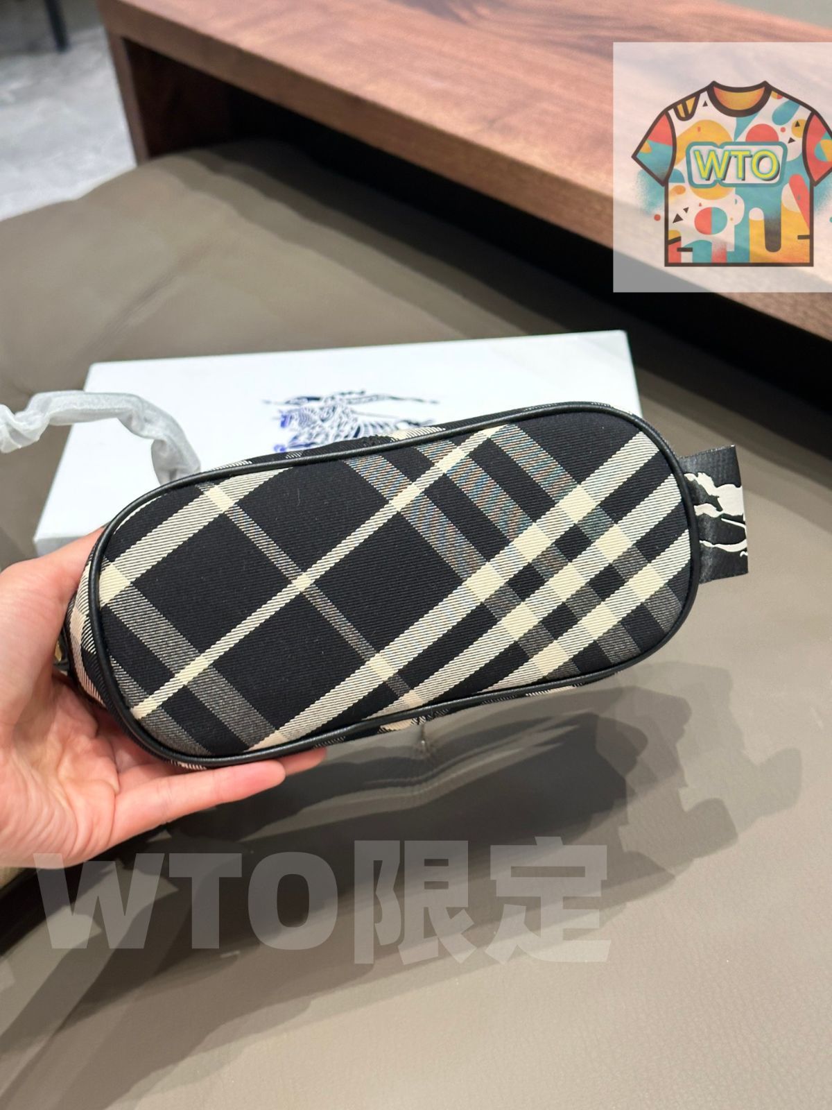 Burberry バーバリー