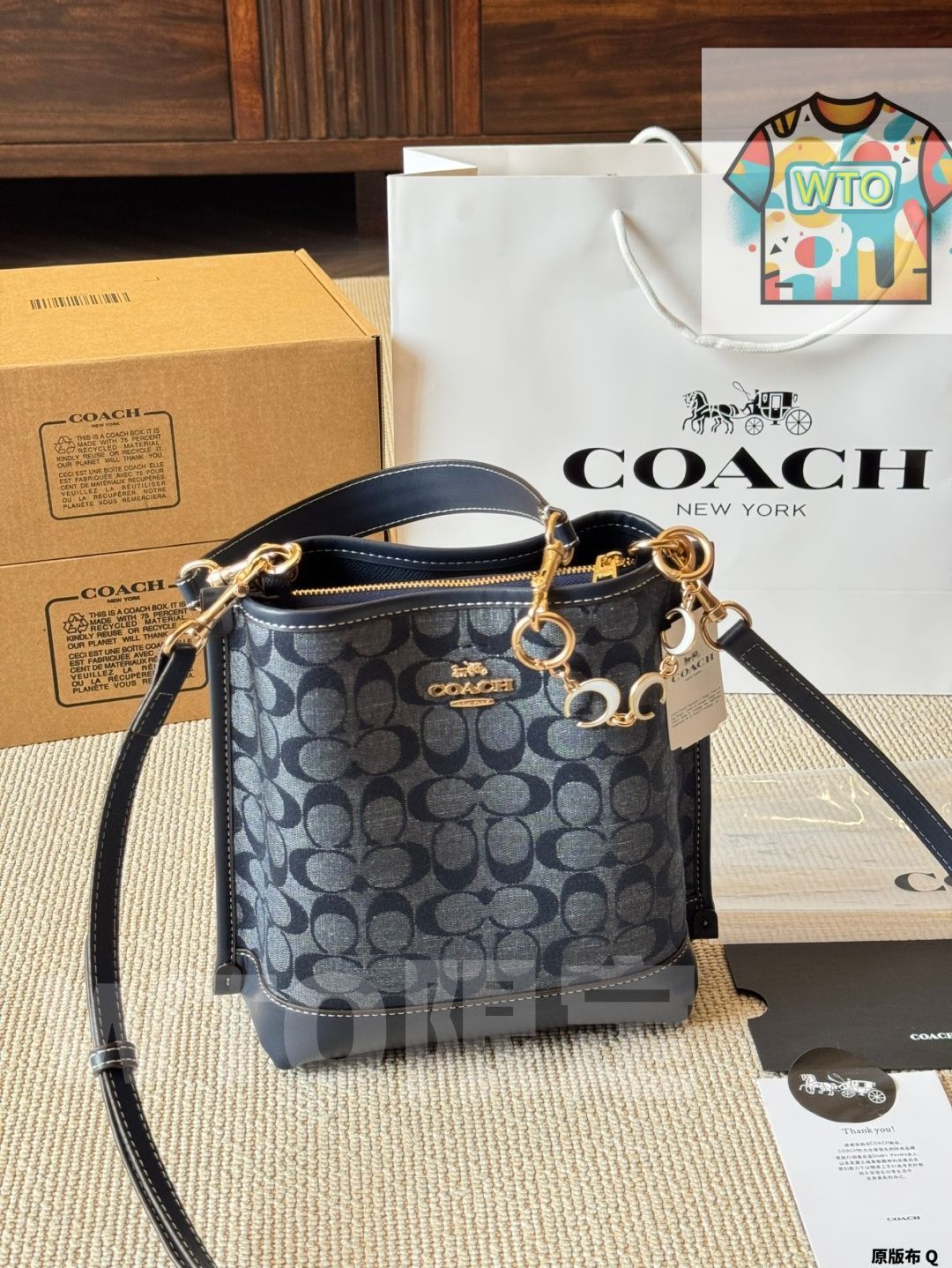 COACH コーチ