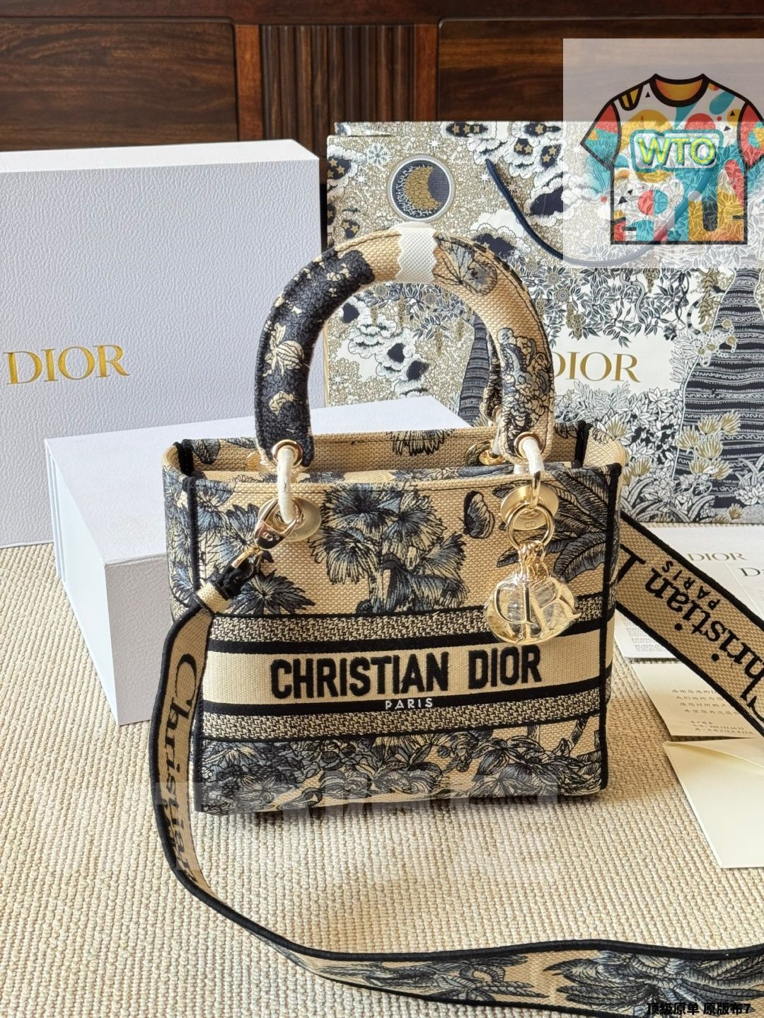 ディオール レディーD-Lite刺繍バッグ