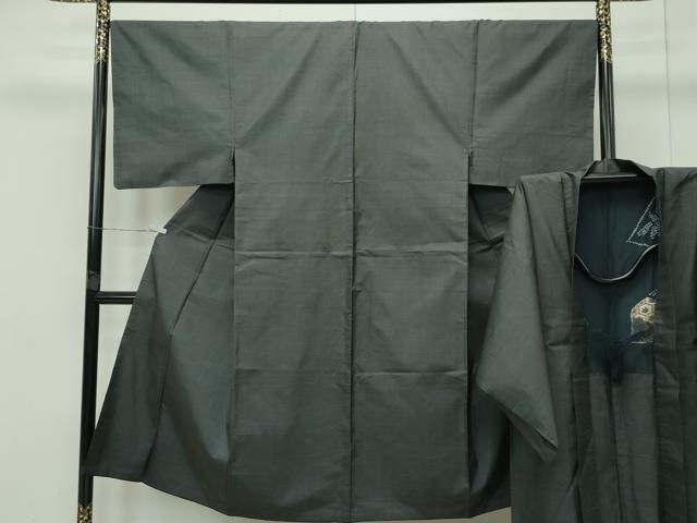 平和屋着物 上 男性 本場大島紬 アンサンブル 100亀甲 総詰め 羽織紐付き CZAA4286s5