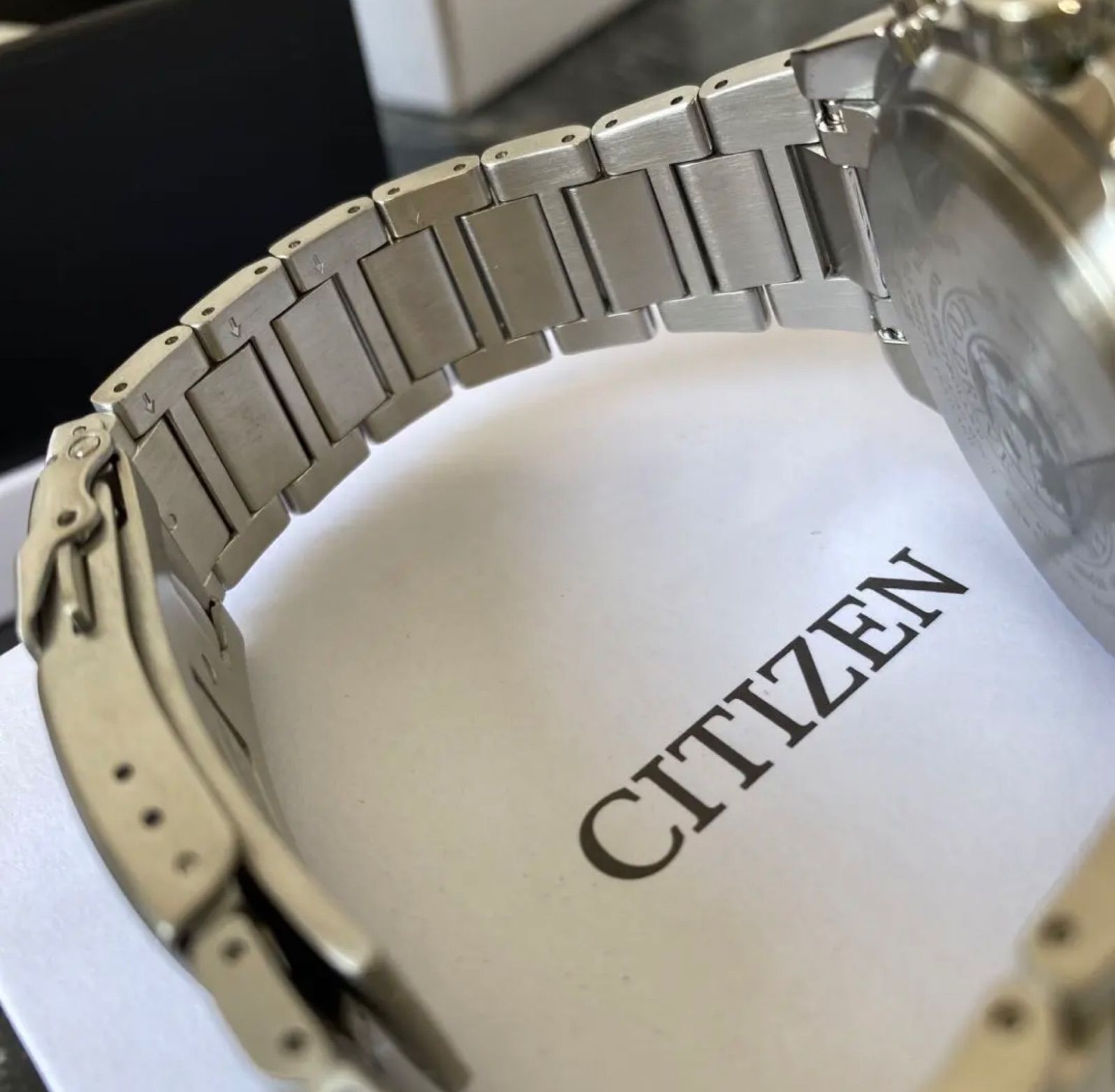 ダイレクトフライト グリーン文字盤