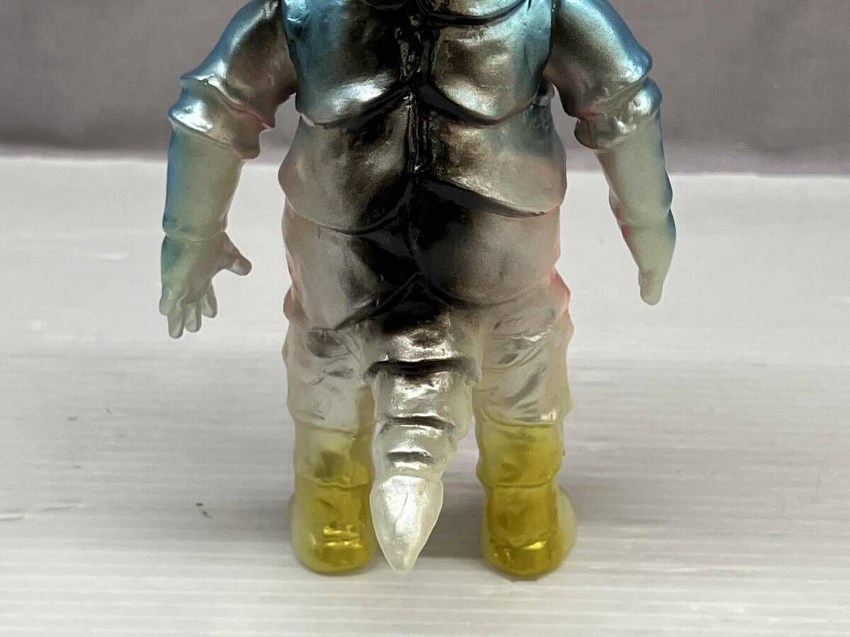 現状品 ヤモマークの大怪獣シリーズ カネゴン 蓄光 メタリック ソフビ