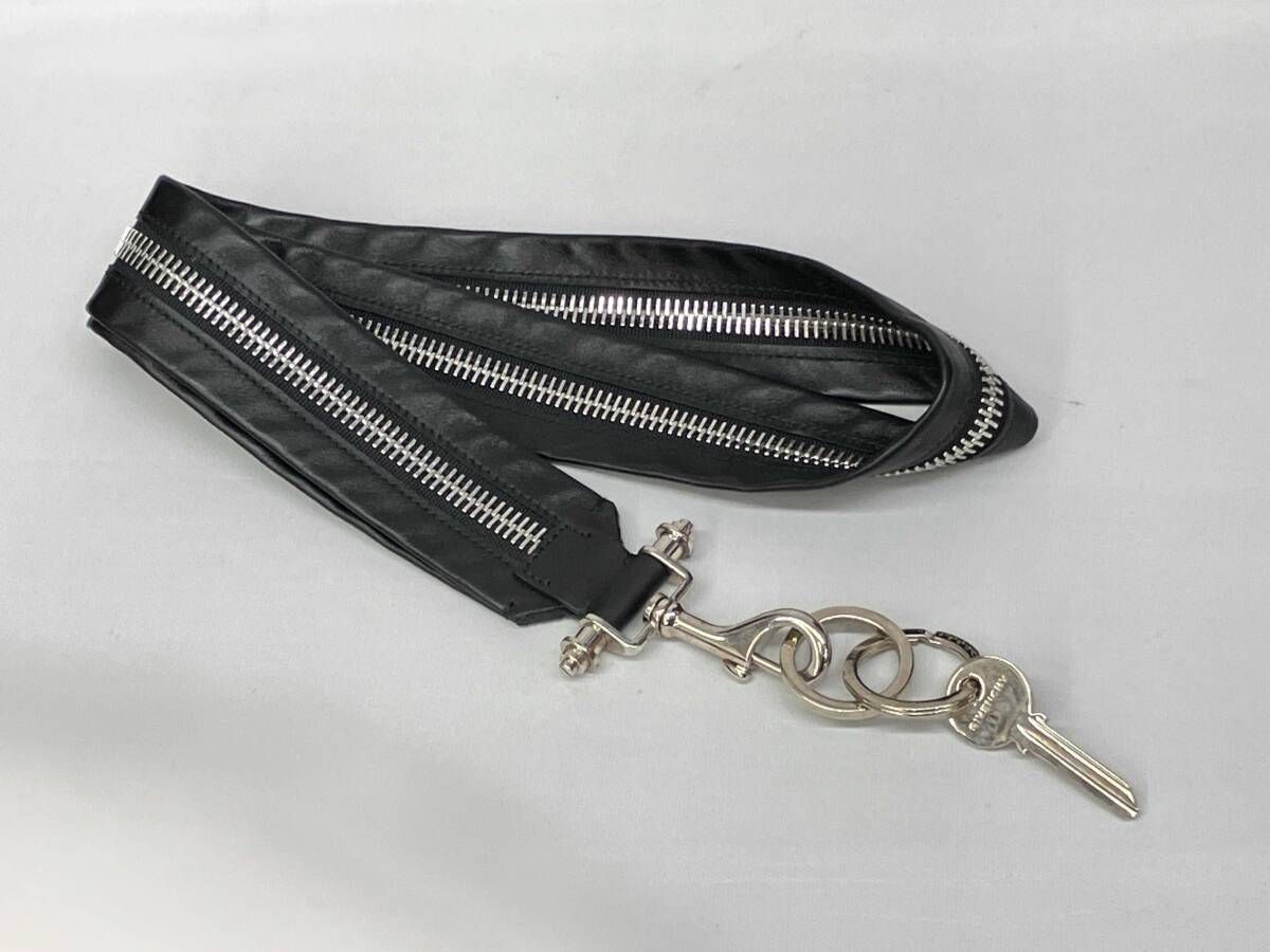 GIVENCHY 小物 ストラップ