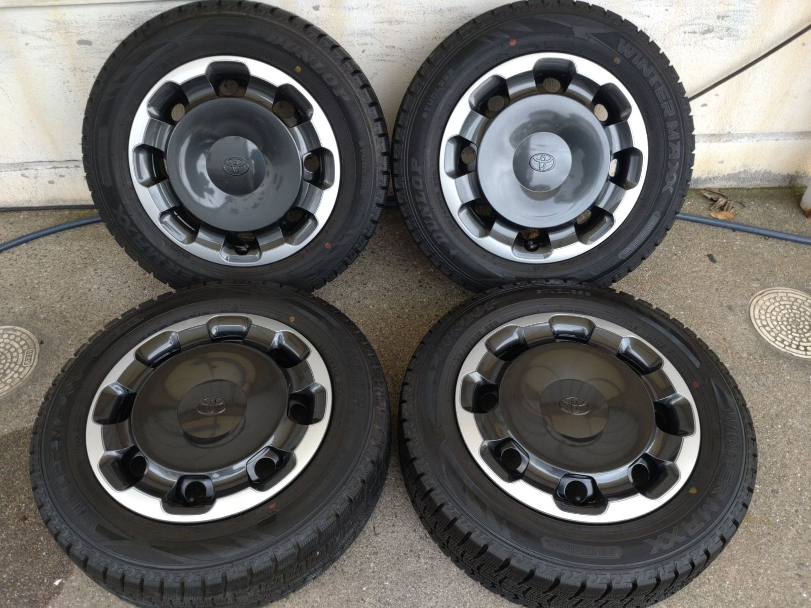 TOYOTA トヨタ シエンタ 10系 Z 100 5 H 15 J 40 ＆ ダンロップ WM 02 185 65 R タイヤ 4本セット