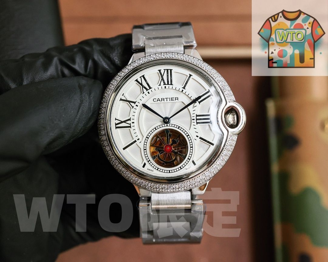 今日 Cartier カルティエ Driver de Cartier 全自動機械ムーブメント搭載 アーチ型ブルーライトガラス採用