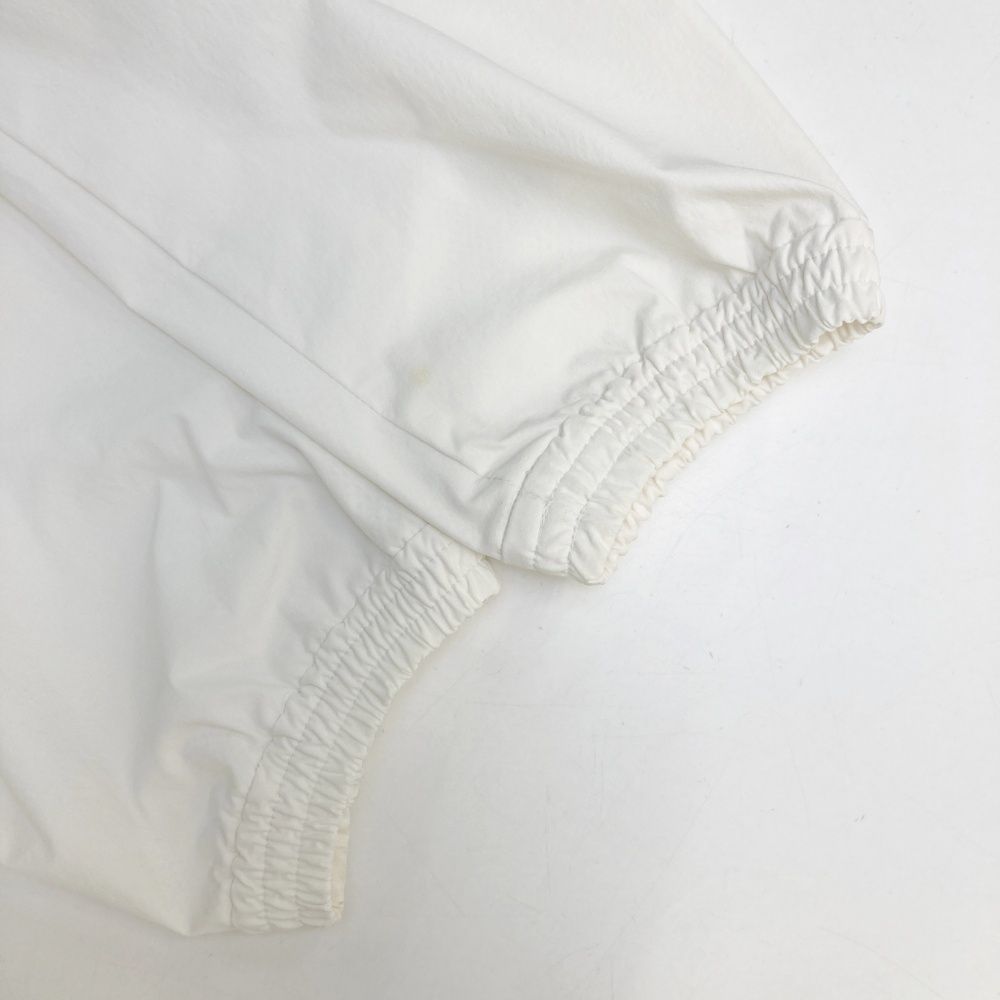 長袖ブルゾン ホワイト系