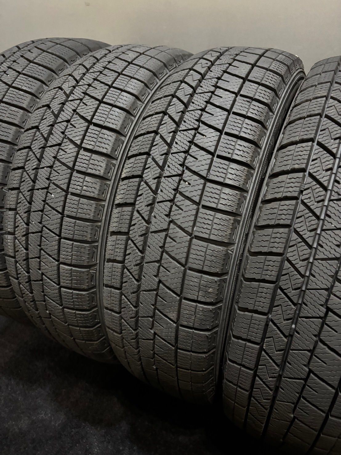 ダンロップ24年製155/80R14LTスタッドレス サクシード プロボックス
