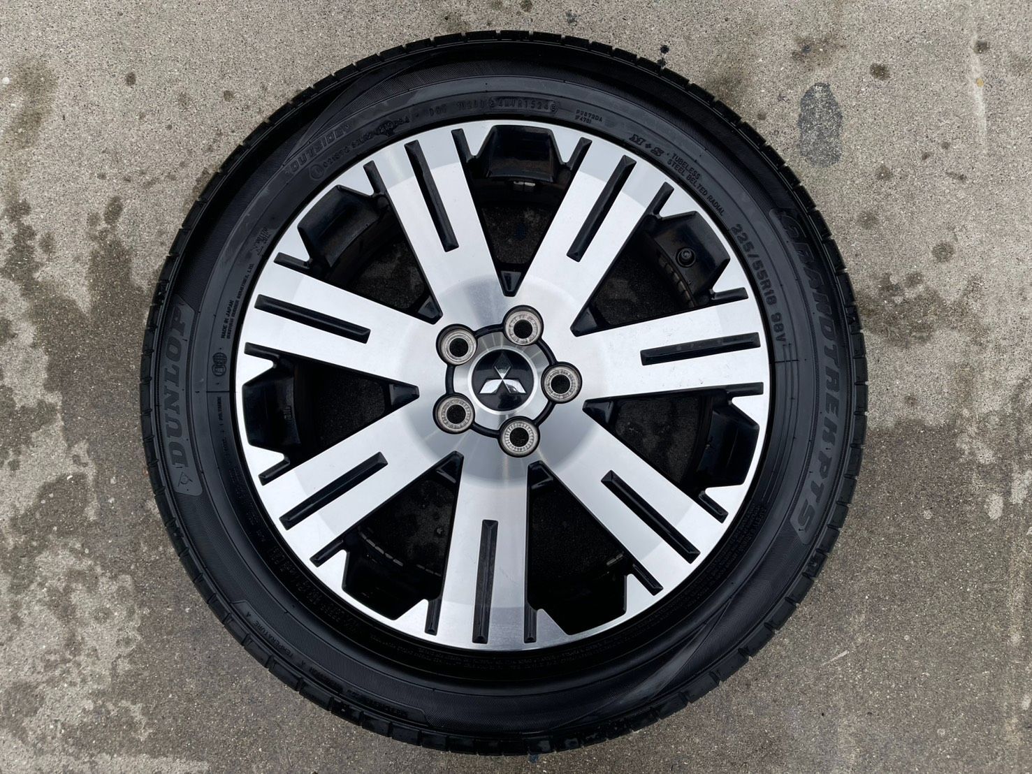 ㉒超 新型デリカメッキホイール タイヤ製造2025製 な