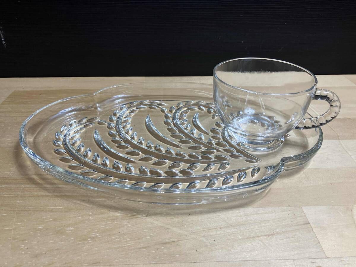 ペルソナ esシリーズnino クリエイターズ 缶バッジ 全9種セット