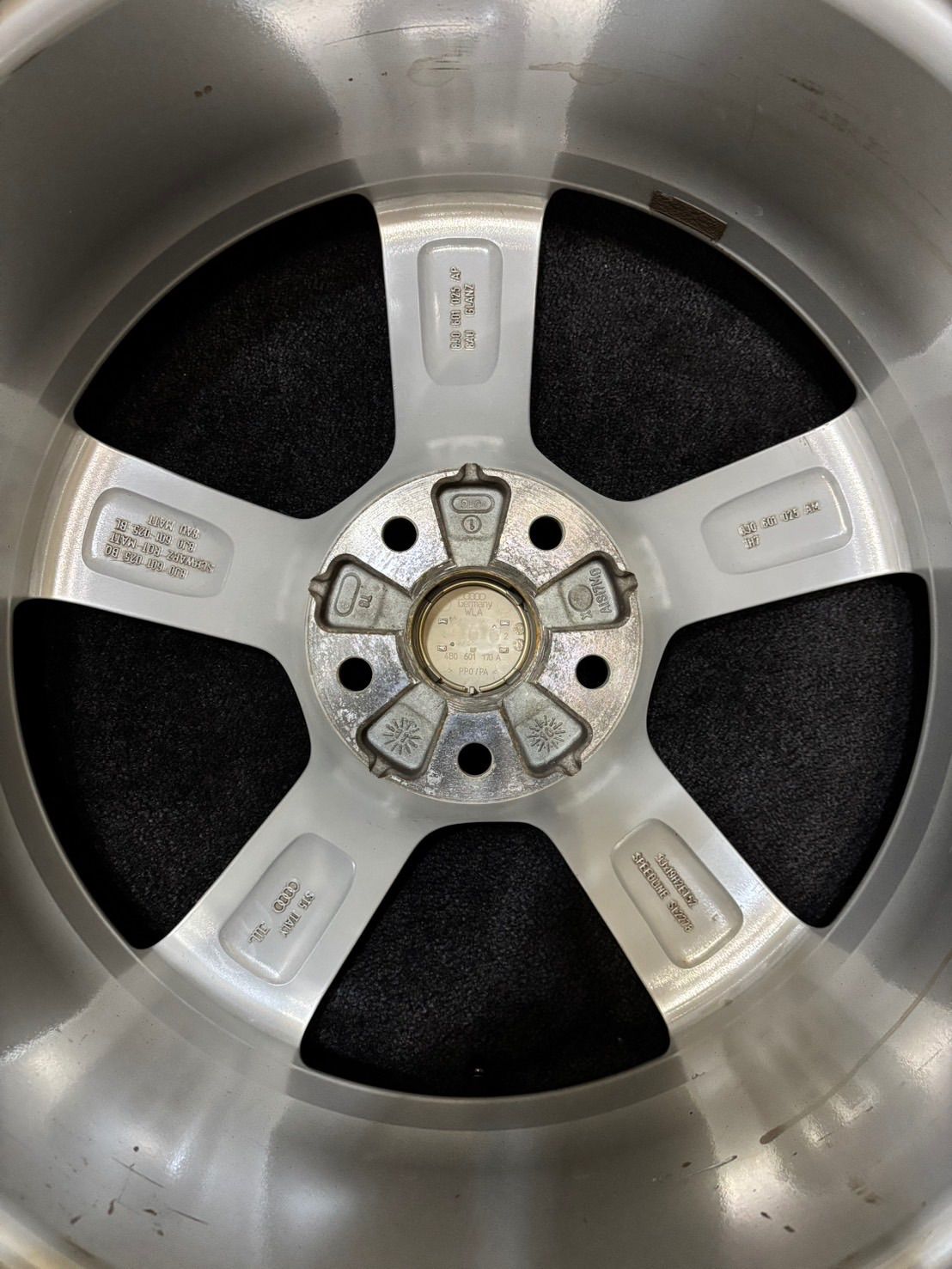  255 35 ZR 19 PilotSport 3 AO 16年製 アウディ TTRS 19インチ 9 J 52 112 5 H 夏タイヤ 4本 TT TTS 1 K 689 19インチ タイヤ ホイールセット