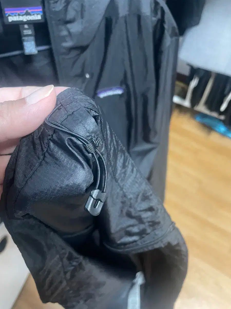 パタゴニア フーディーニ ウィンドブレーカー XL サイズ ブラック OLIVEOS_COM_TR