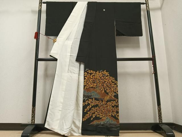 平和屋着物 豪華黒留袖 刺繍 花鳥文 鬼しぼ縮緬 正絹 ph