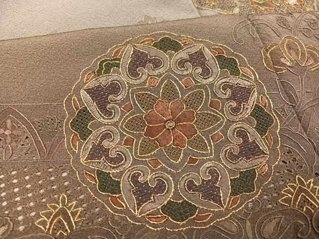 平和屋着物●蘇州刺繍　訪問着　花唐草文　暈し染め　金糸　正絹　逸品　AABD4444ph 平和屋着物○蘇州刺繍 訪問着 花唐草文 暈し染め 金糸 正絹 逸品