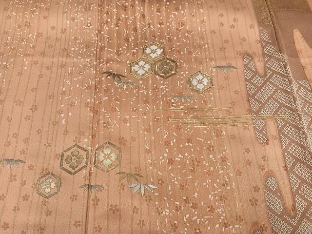 亀甲草花文 金彩