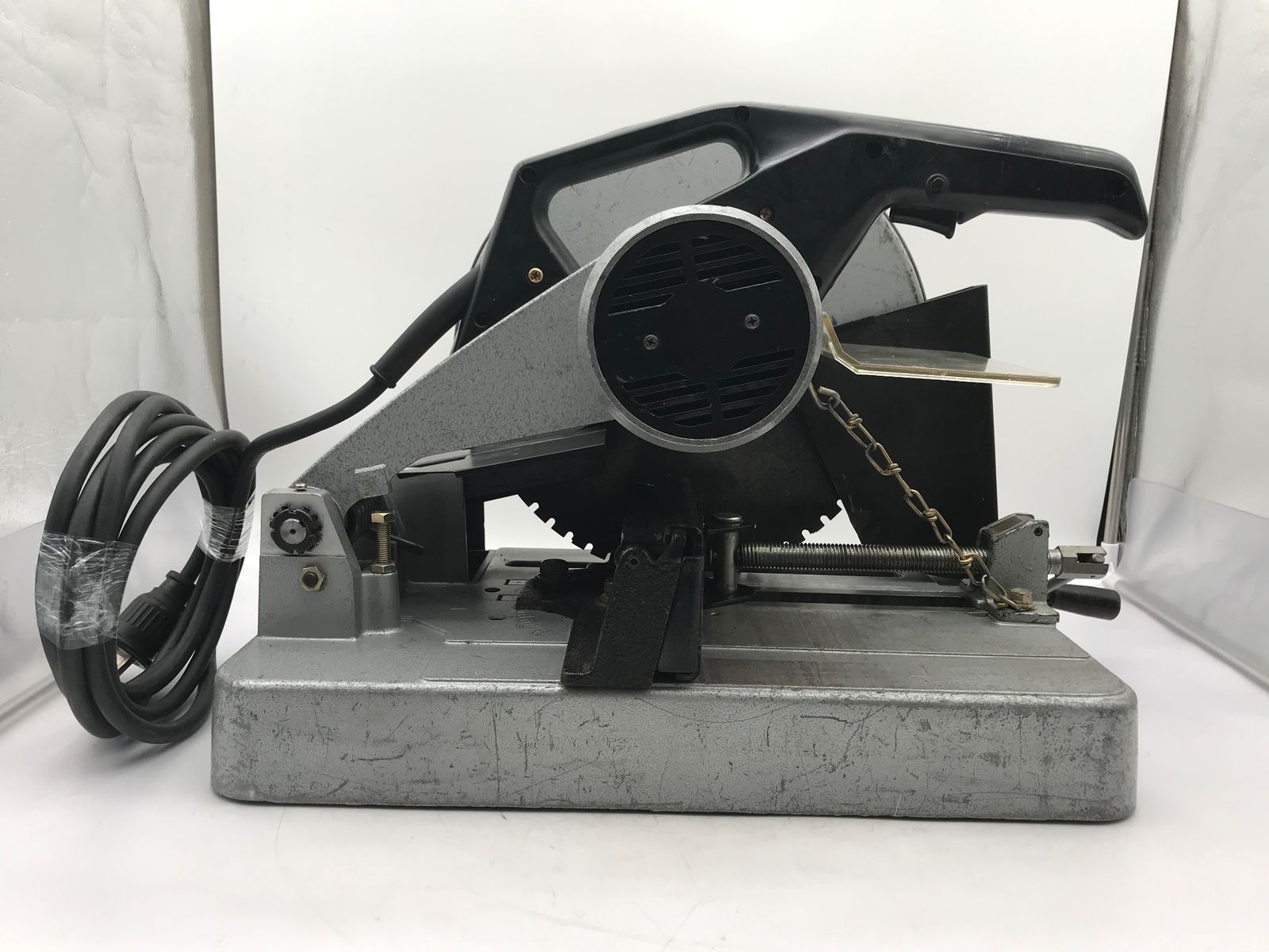 品 Shindaiwa 新ダイワ 307mmチップソーカッター LA305 ITDEBXOOSHTK エコツール小牧インター店 M02