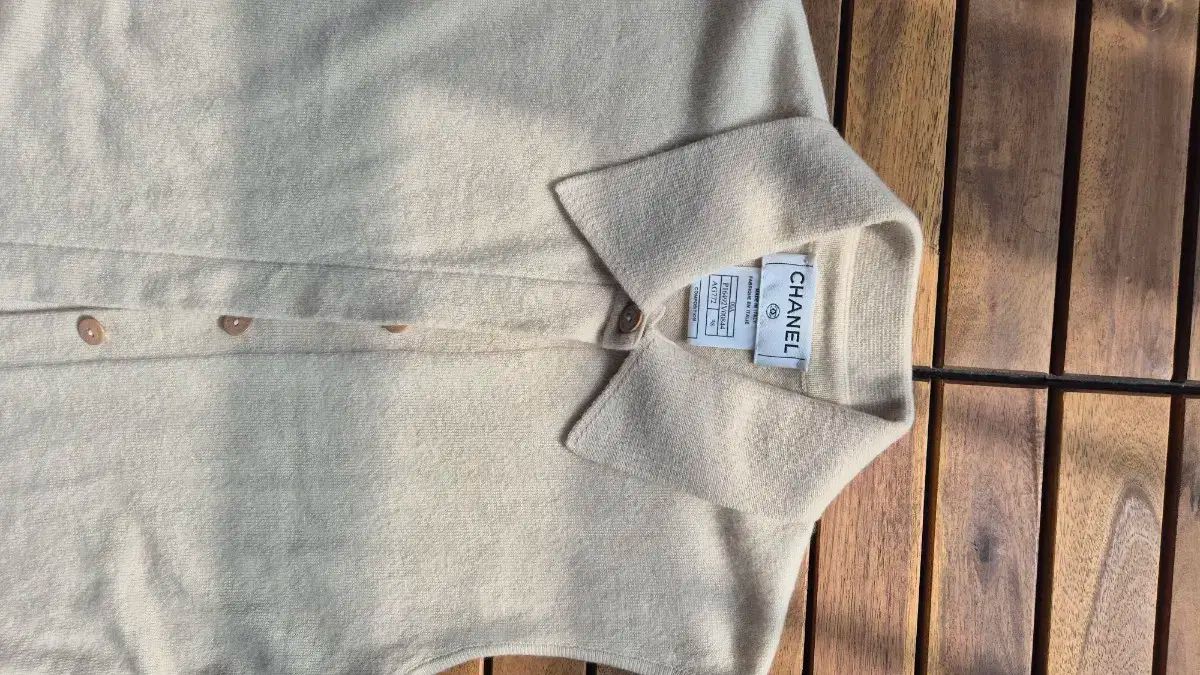 シャネル 正規品 カシミア 100 ノースリーブニット - メルカリ