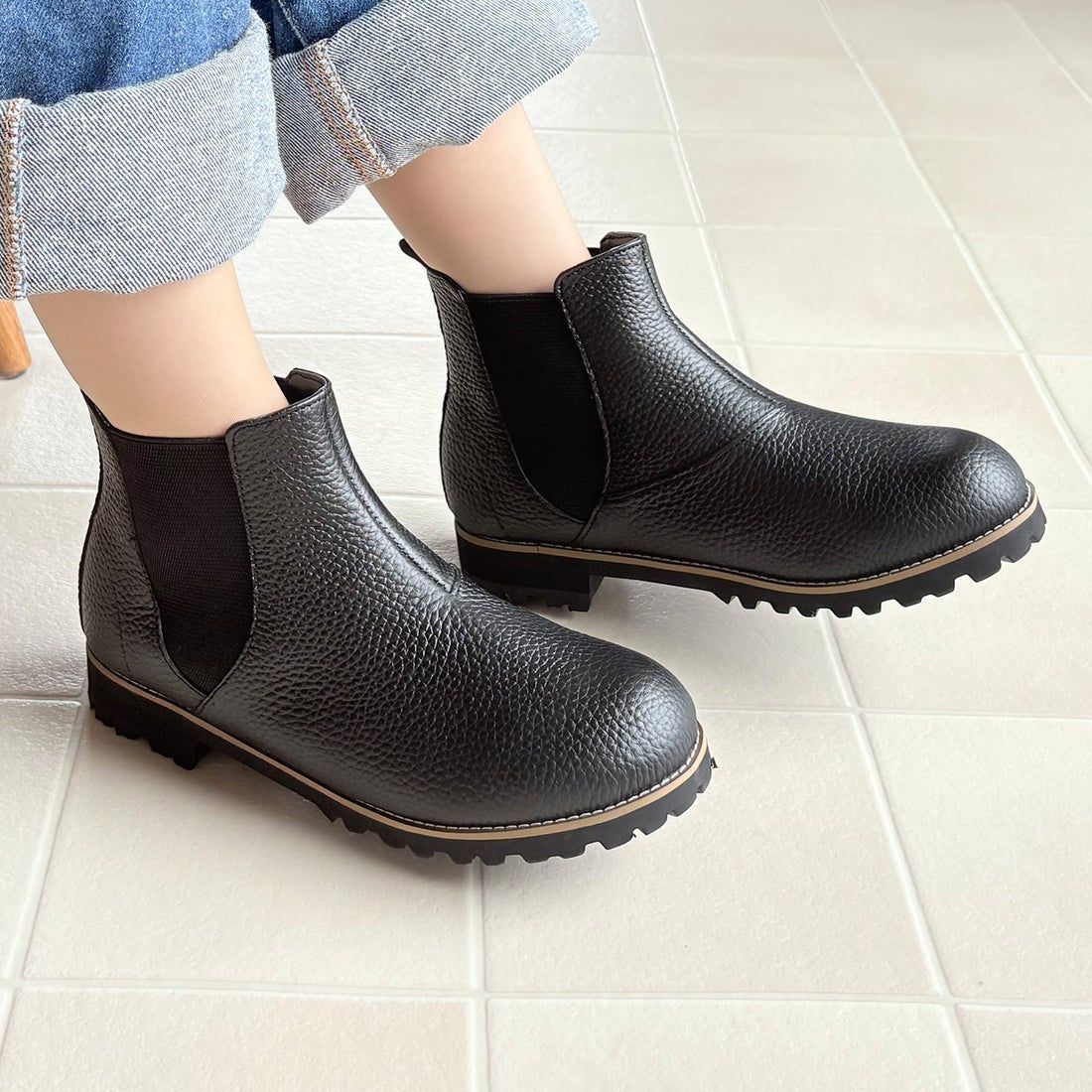  本革 牛革コンフォート タンクソール サイドゴアブーツ BLACK サイドゴアブーツ ブーツ