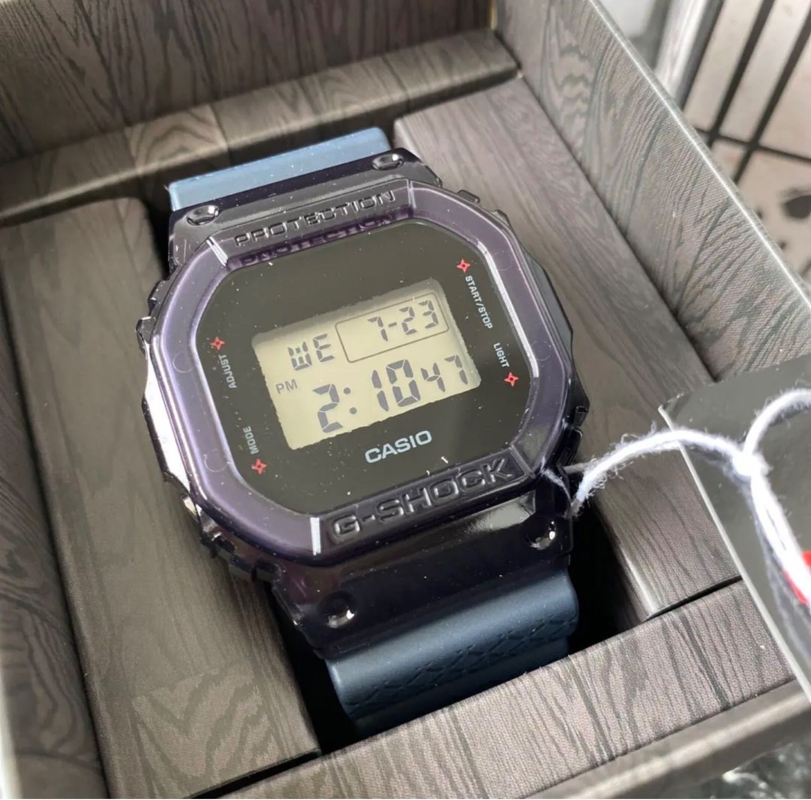 カシオ Gショック クォーツ 忍者 DW-5600NNJ-2JR No.D6UX3D