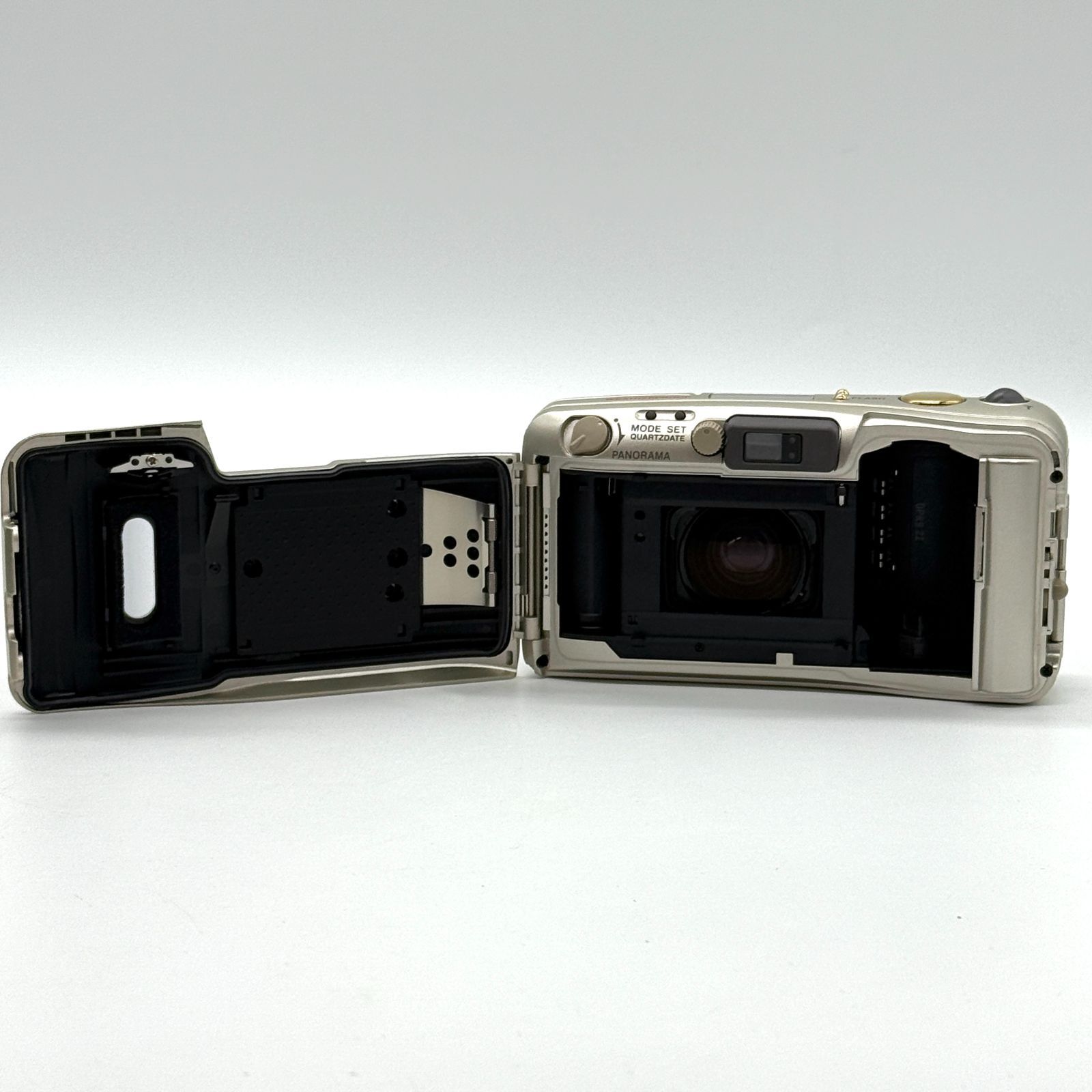 L シャンパンゴールド