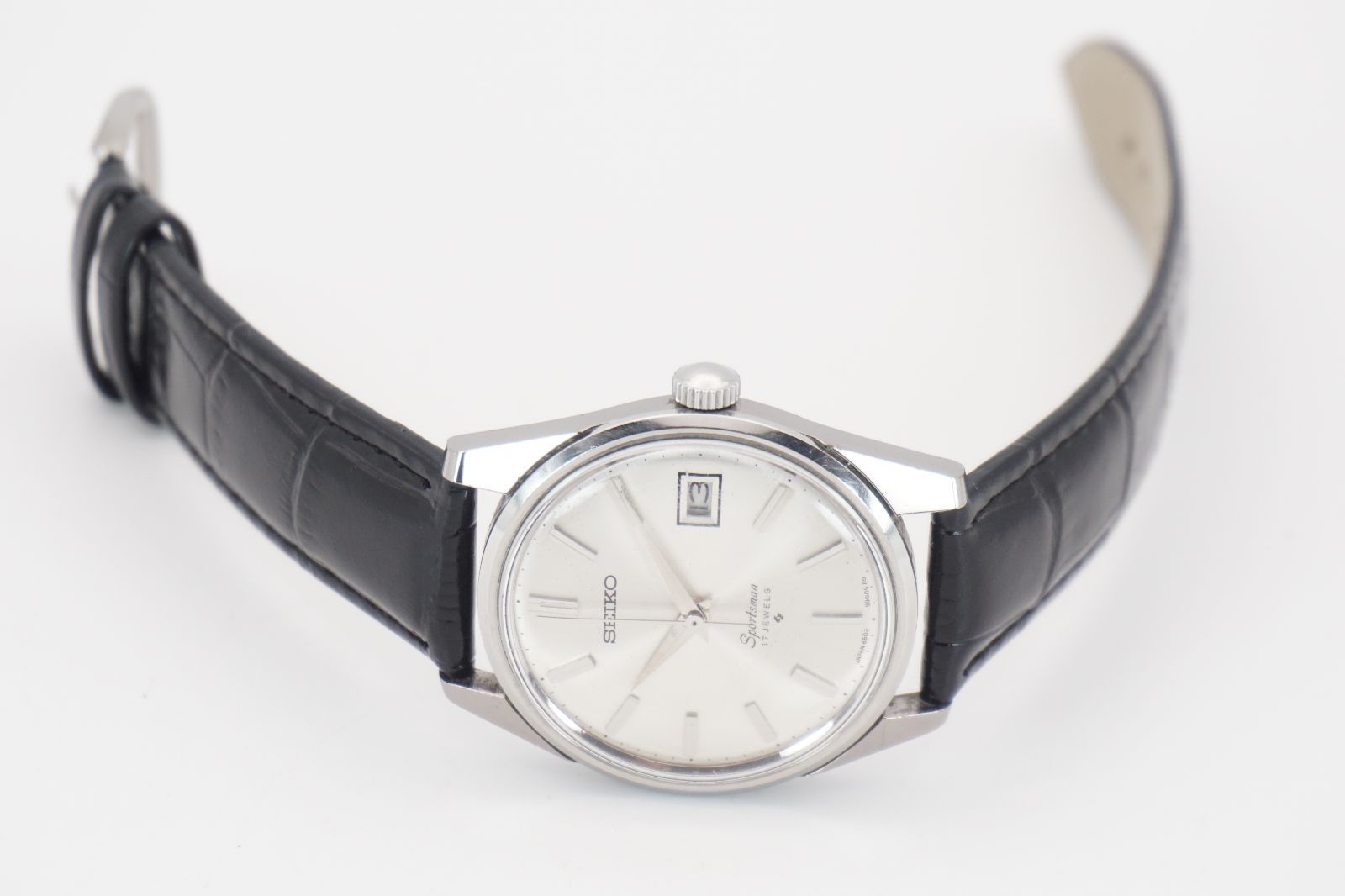 シルバー文字盤