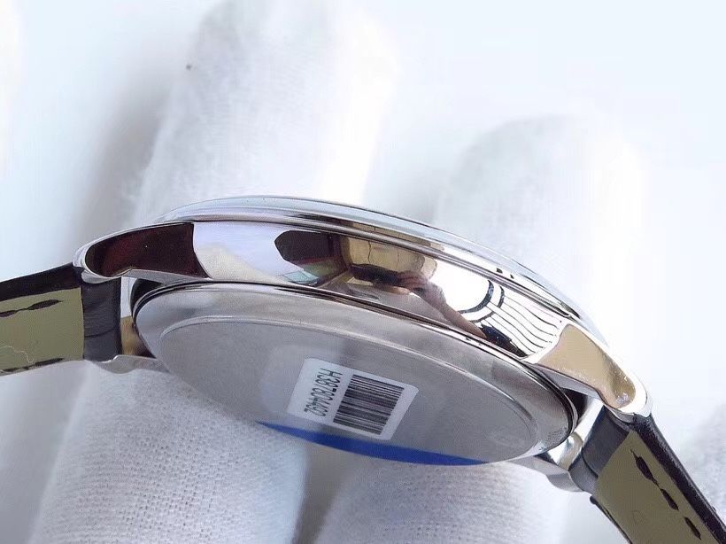 デヴィル 腕時計