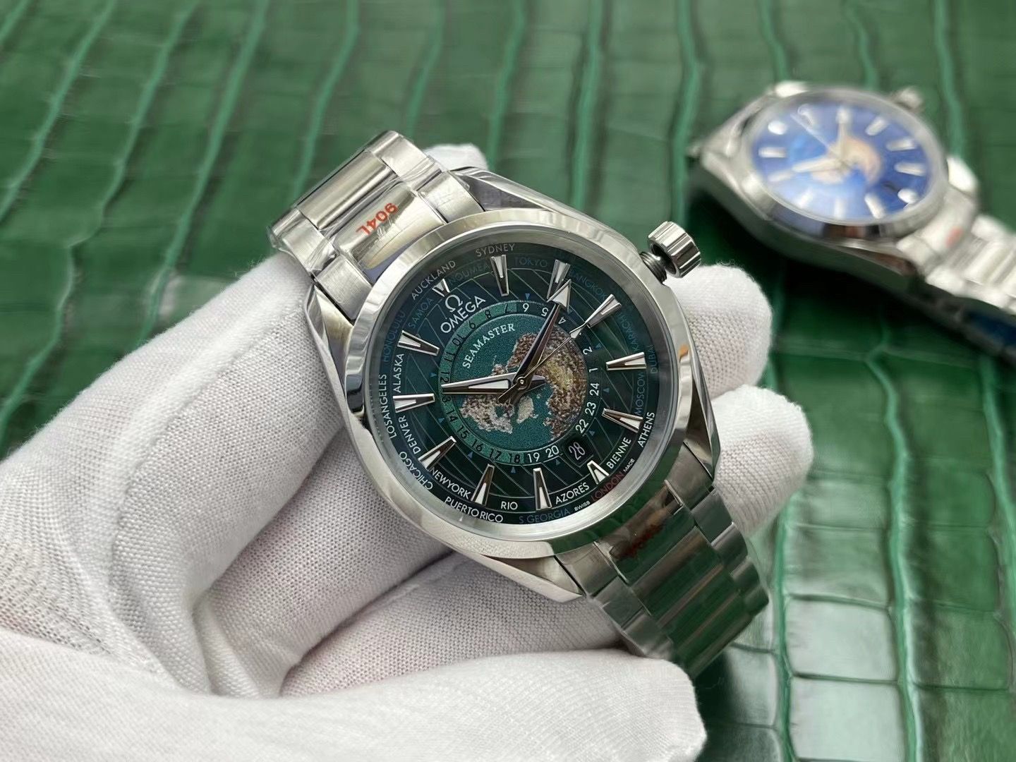 今日 Omega Seamaster Aqua Terra 150m オメガ シーマスター アクアテラ 世界時計