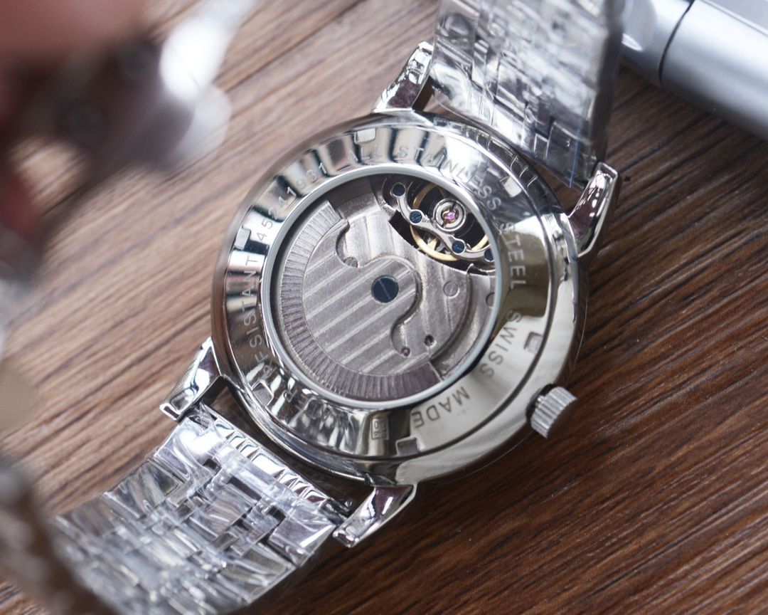 メンズウォッチ WTO輸入