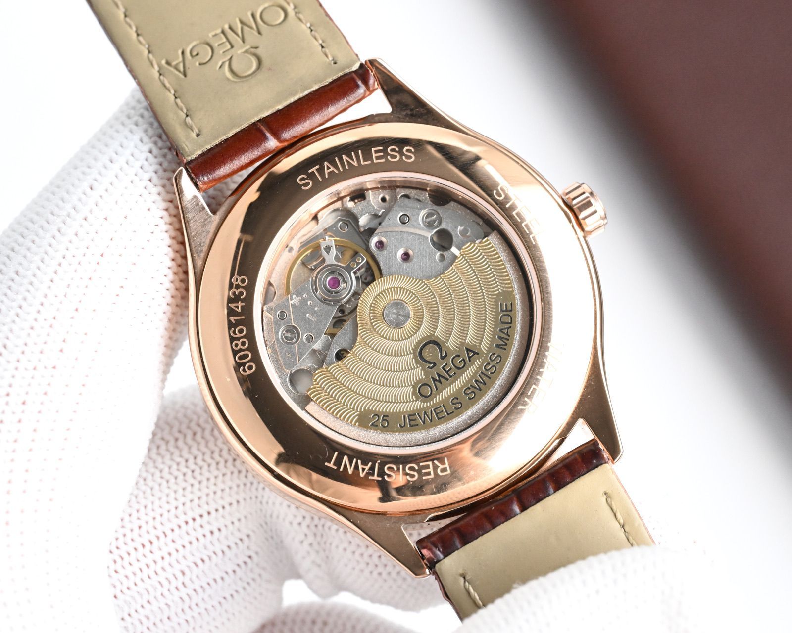 新モデル 腕時計