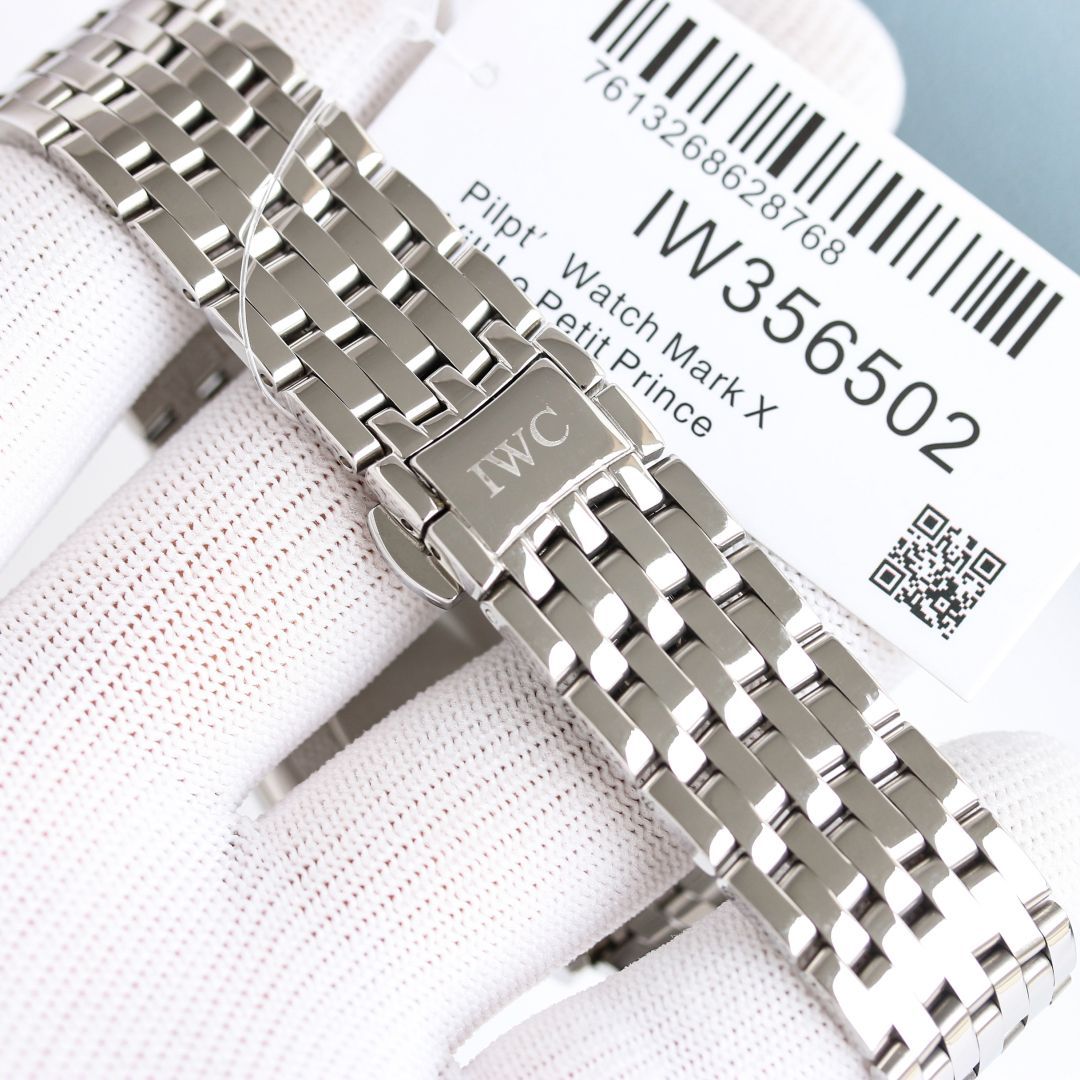 アイダブルユーエス ポルトフィーノ