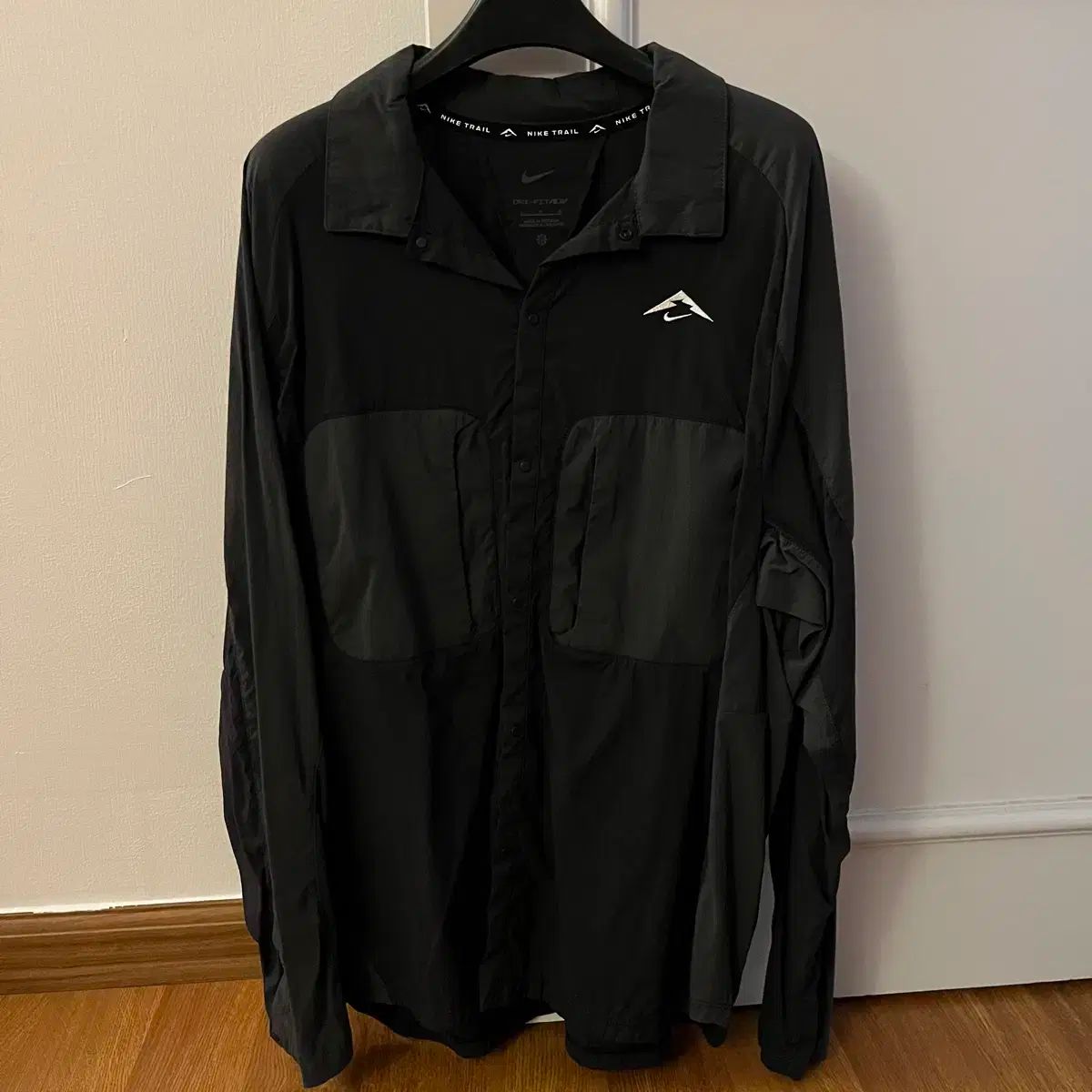 ナイキ トレイル ドライフィット シャツ L