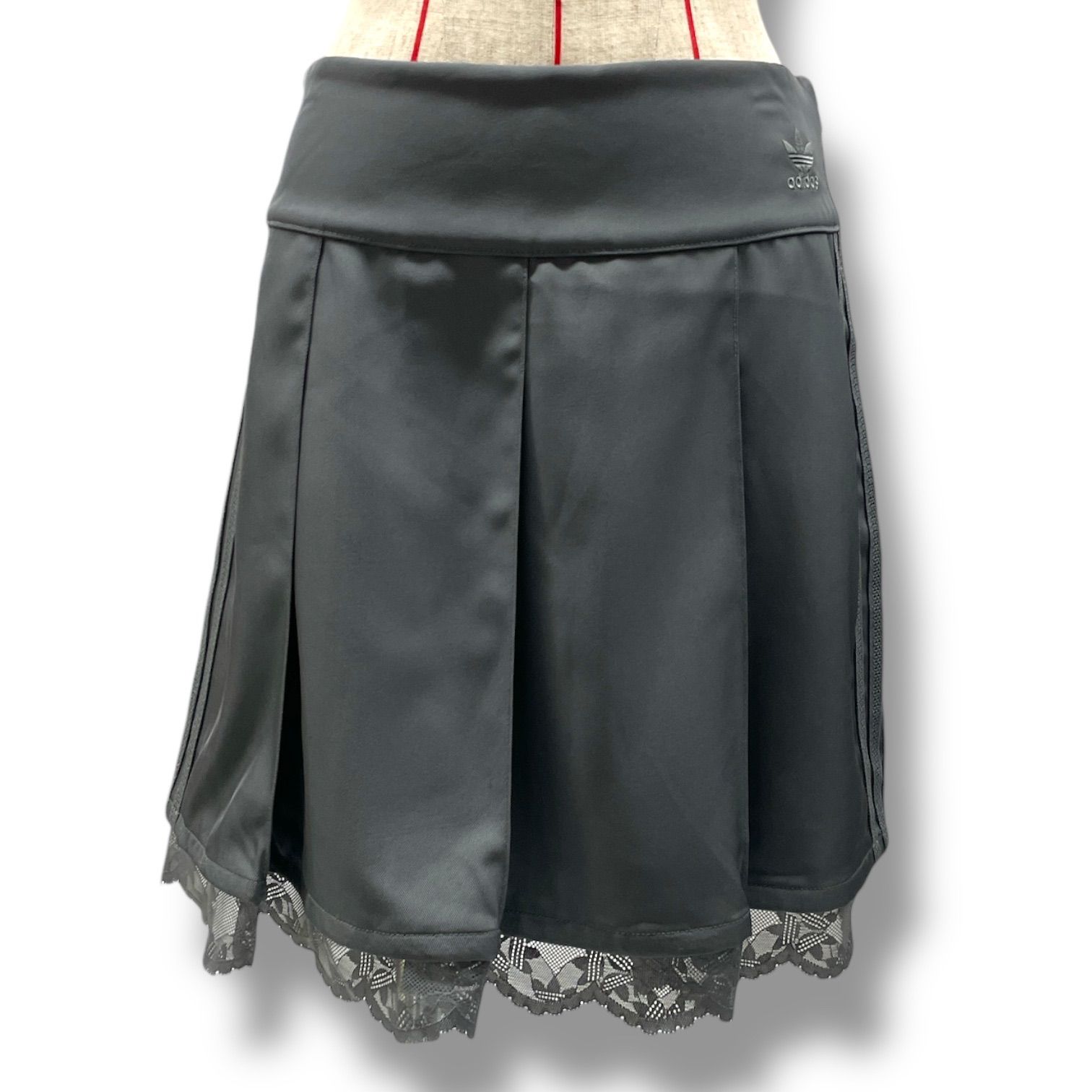 adidas アディダス レースプリーツスカート ミニスカート サイドファスナー ロゴ刺繍 ストリート 62754732-S2A 灰色 グレー Mサイズ レディース 通年 ゴーゴー古着マルイ北千住店 22 No.1174