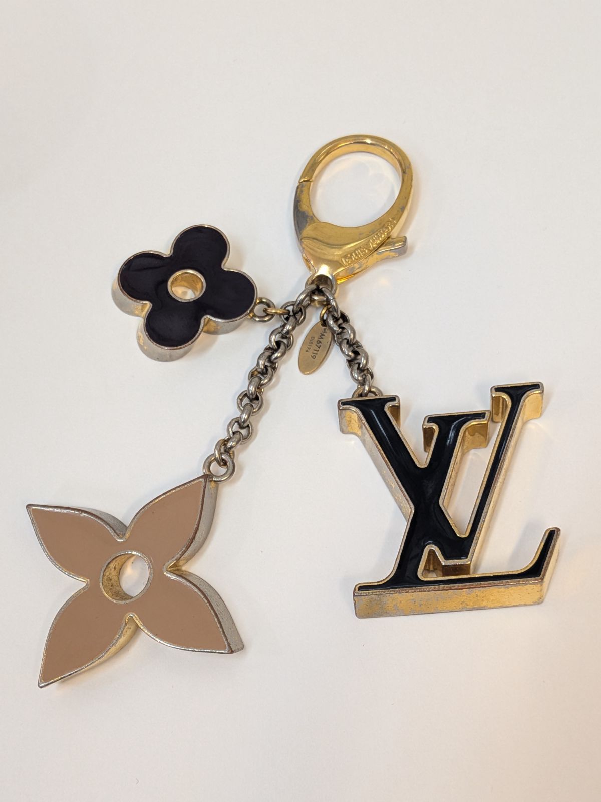 真贋済】人気 LOUIS VUITTON ヴィトン M67119 チャーム フルール ドゥ