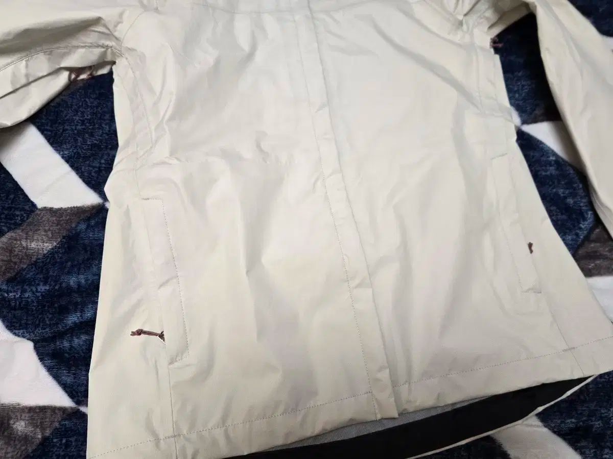 ウィメンズ トレントシェル