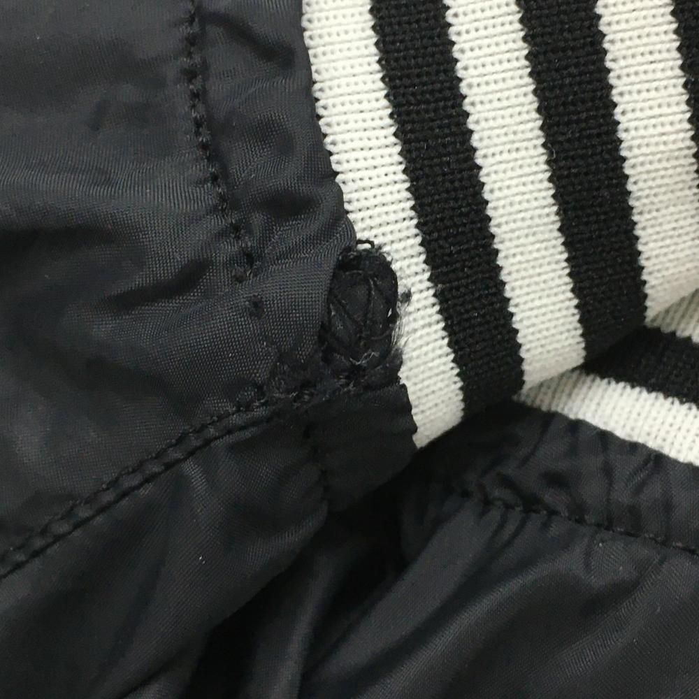 パーリーゲイツ ツインスニード 黒×白 フロッキーワッペン 蓄熱裏地