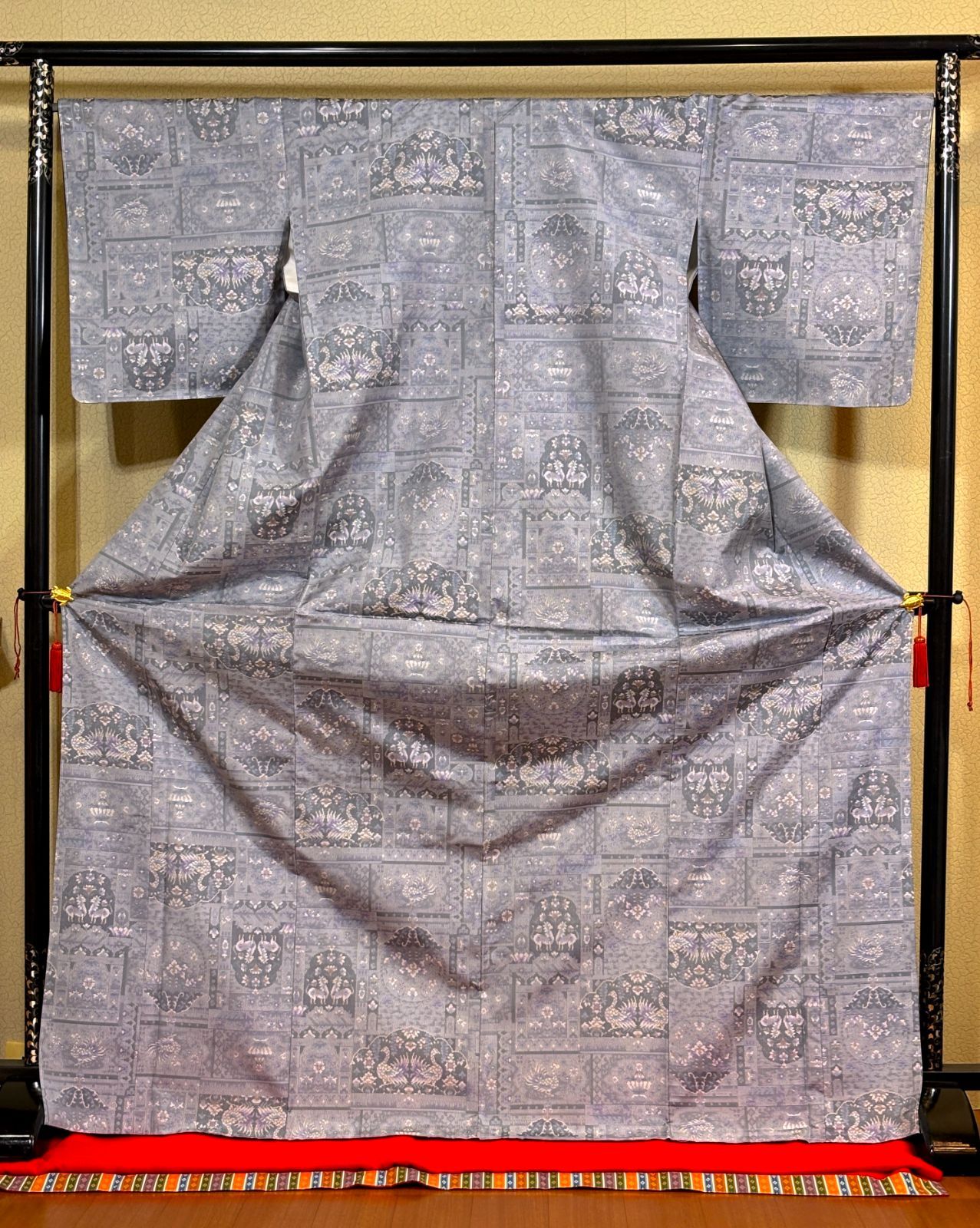 きもの蔵 本場色大島紬 7マルキ一元 AS 袷きもの 孔雀 未着用