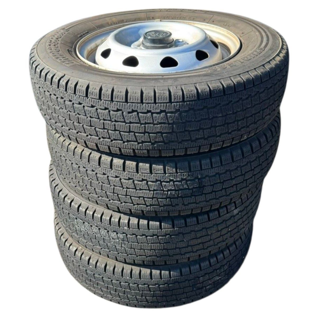 ブリヂストン スタッドレス 軽トラ 145 R 12 6 PR タイヤ W 300 6分山 2018年