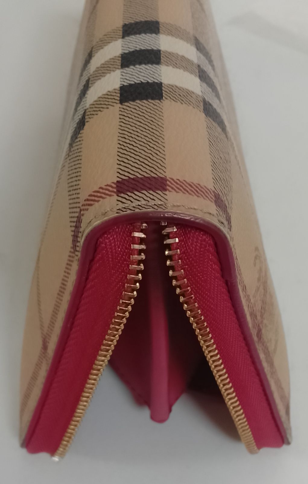 APB12 バーバリー