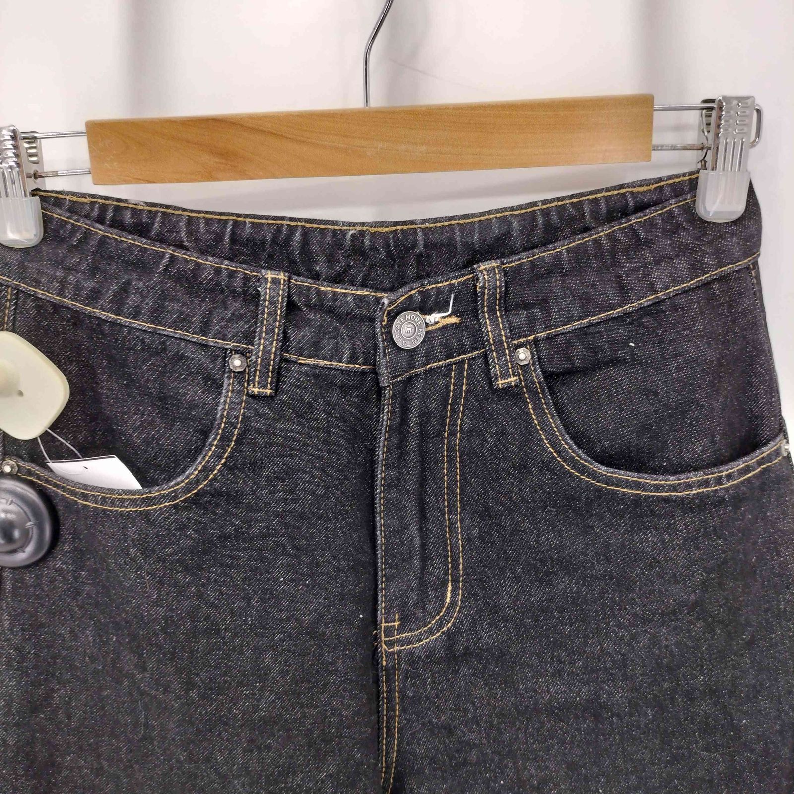 ユーズドフルギ USED古着 {{KREATE}} リメイク ブラック デニムパンツ