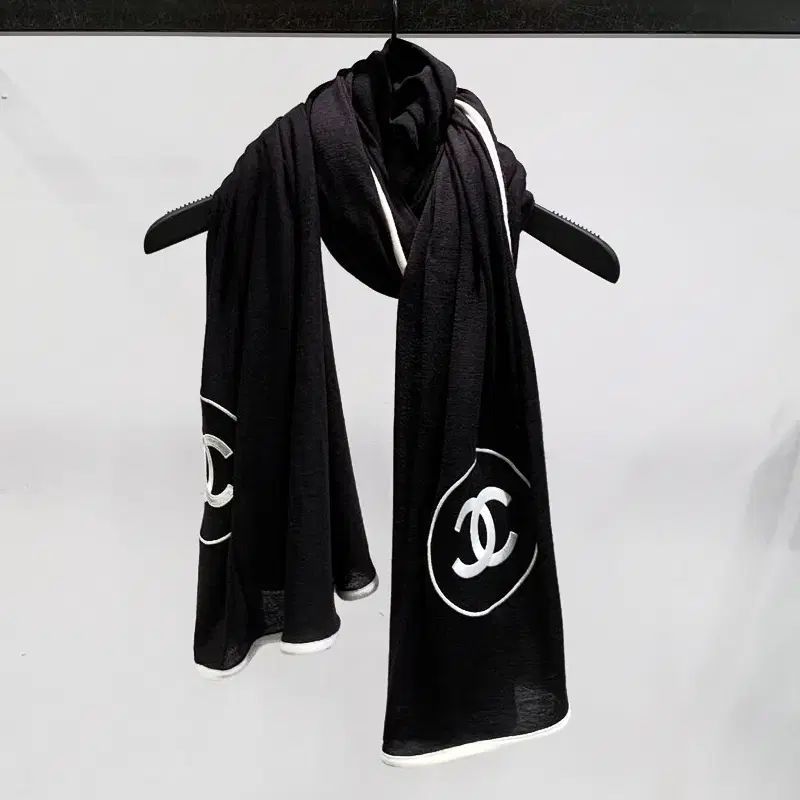 ジェニ マフラー