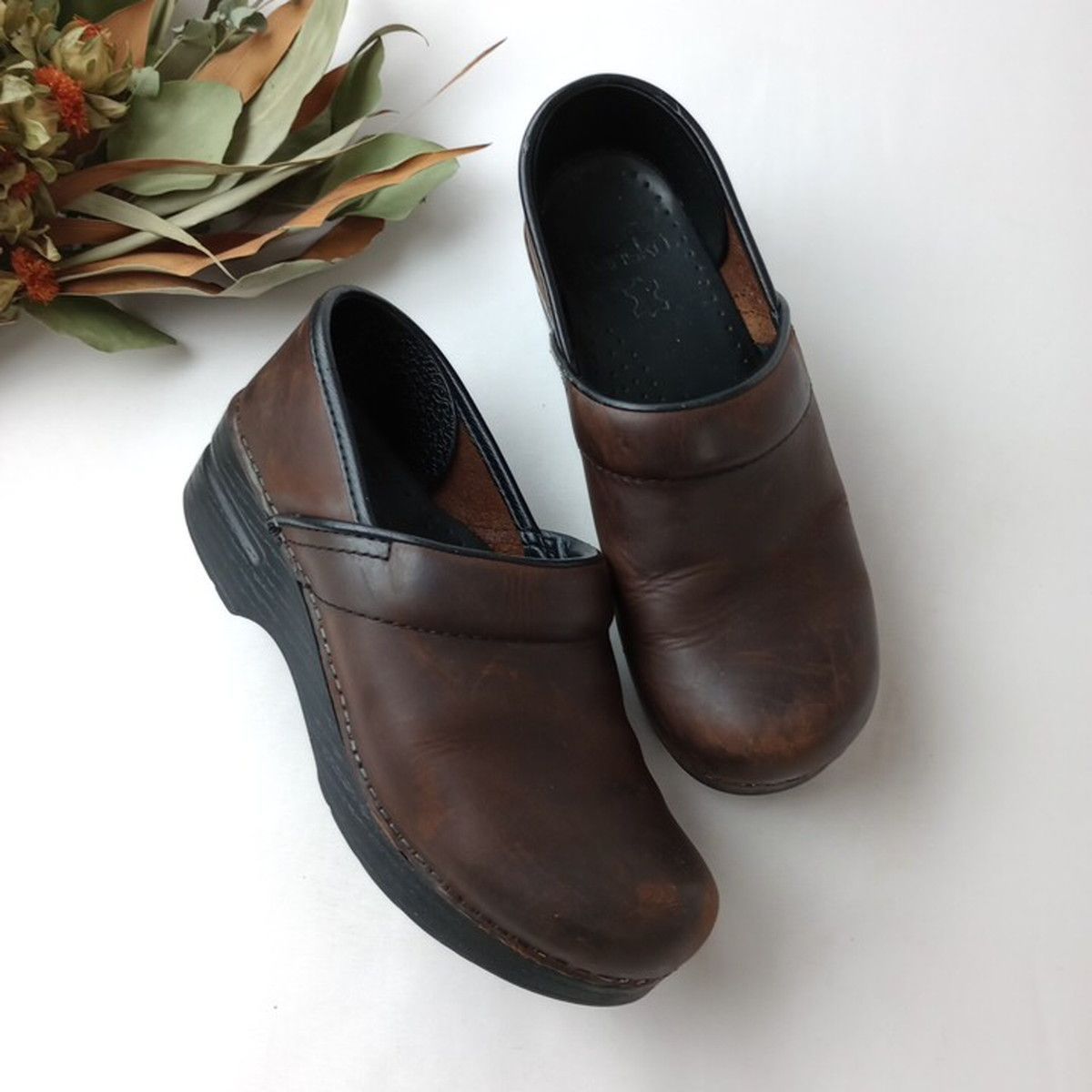 ダンスコ　dansko 本革レザー　スリッポン 36 濃茶　ブラウン dansko (ダンスコ) PROFESSIONAL OILD スリッポン Antique Brown