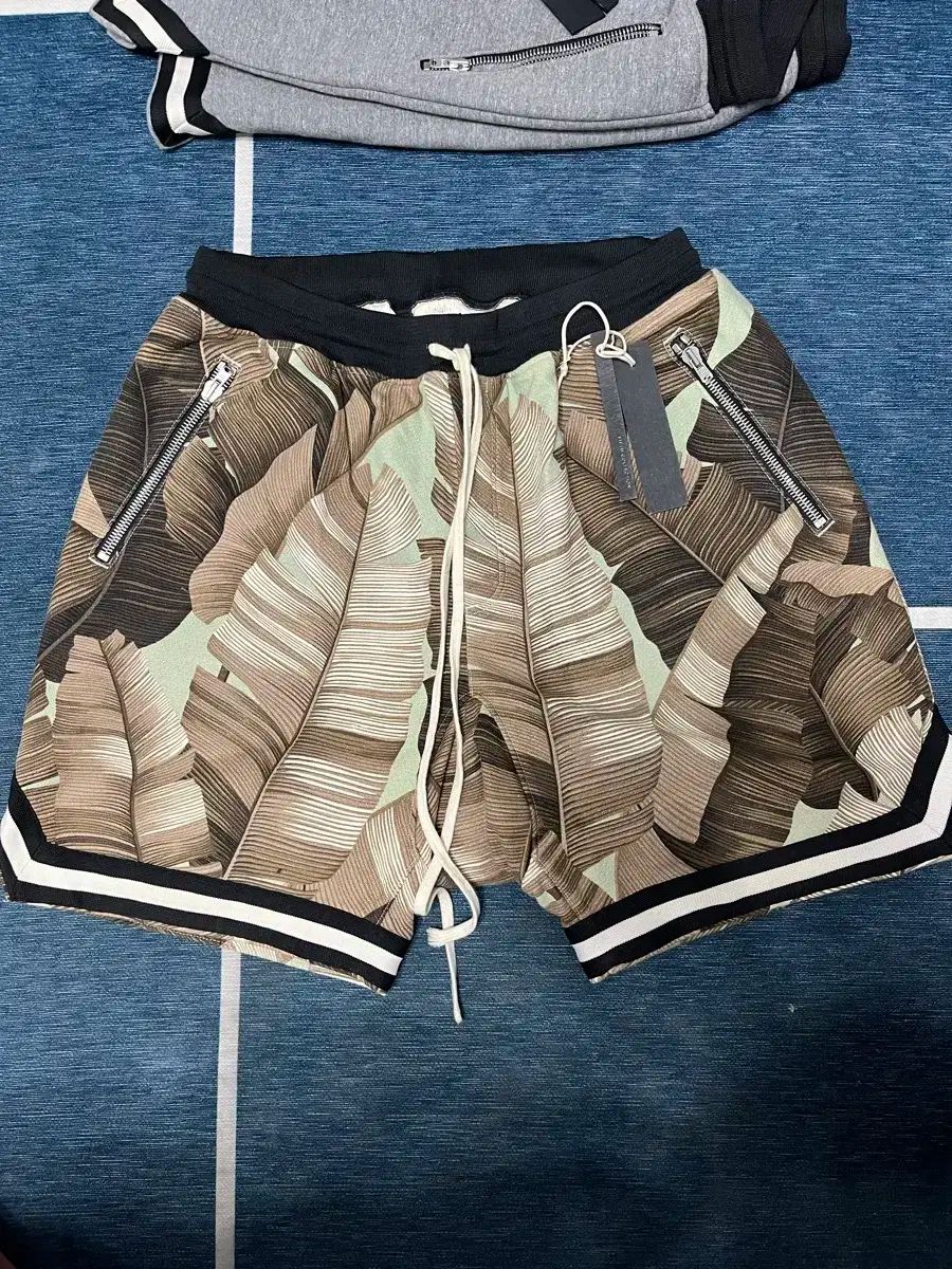 フィアオブゴッド 5th ジャングル ショーツ