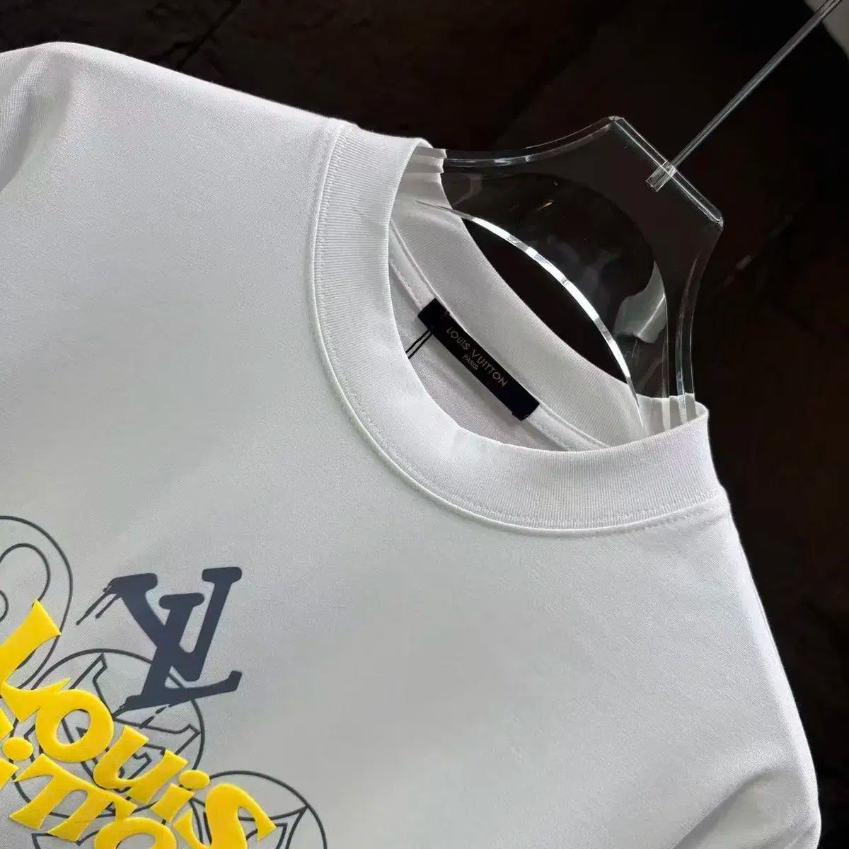 白 半袖Tシャツ