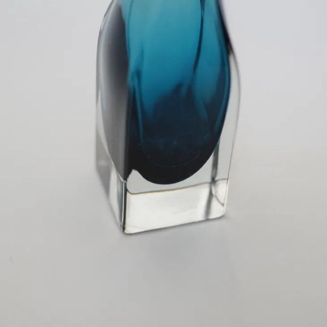 Glasbruk Aseda (by Bo Borgstrom) | smoky blue tall glass vase 1960's | 北欧ヴィンテージ ガラス スウェーデン