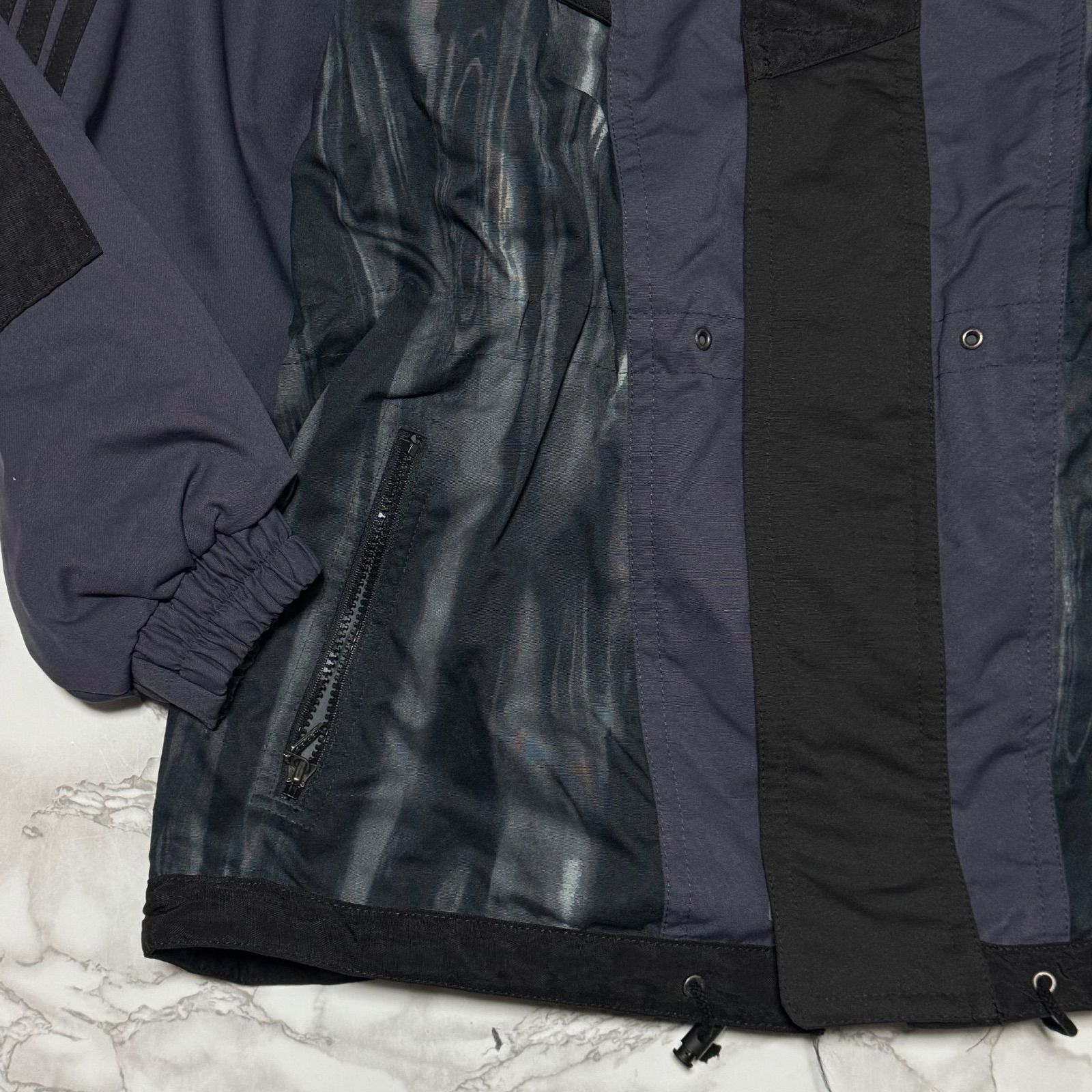 希少【adidas originals アディダスオリジナルス 【商品名】デサント期