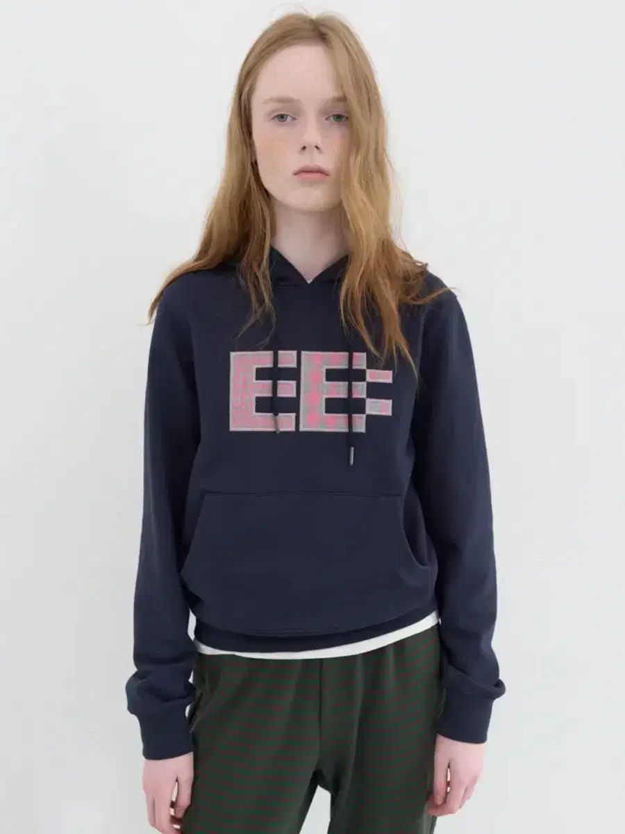 ENZO BLUES エンゾーブルース ピクセル ロゴ フーディー ネイビー enzoblues